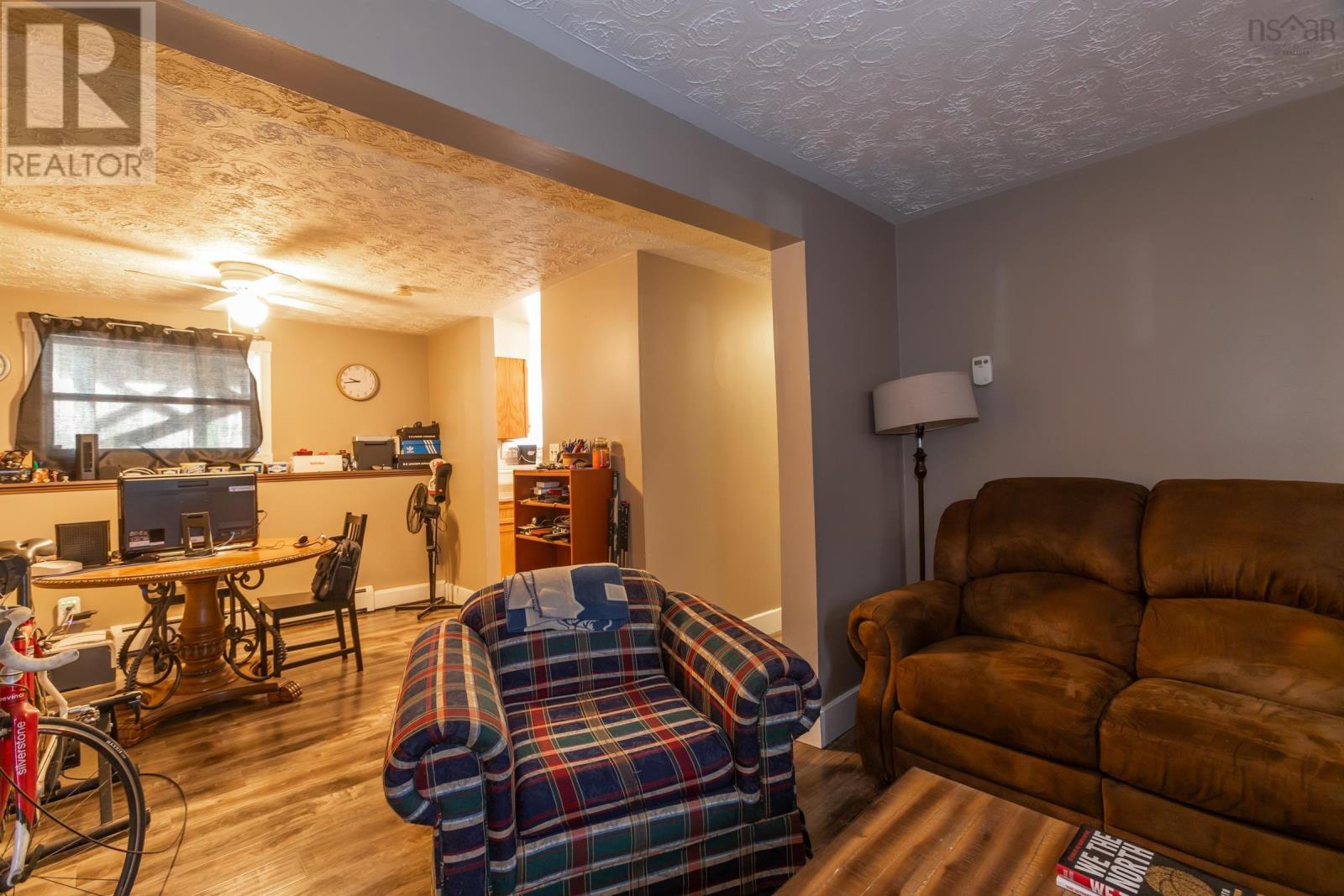 1663 South Bishop Road - 16