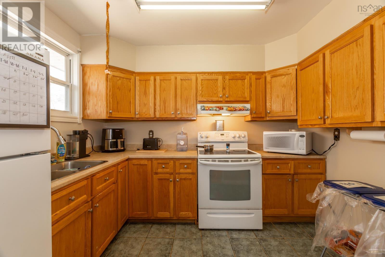 1663 South Bishop Road - 22