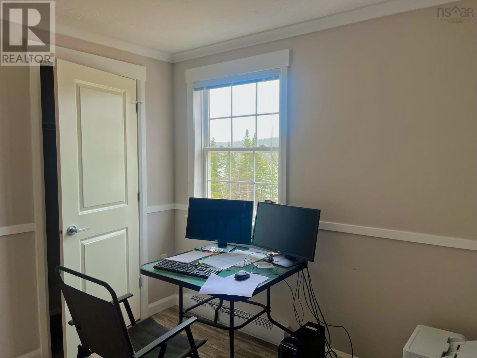 Property 12 of 36 of 290 Eastside Grand River Road