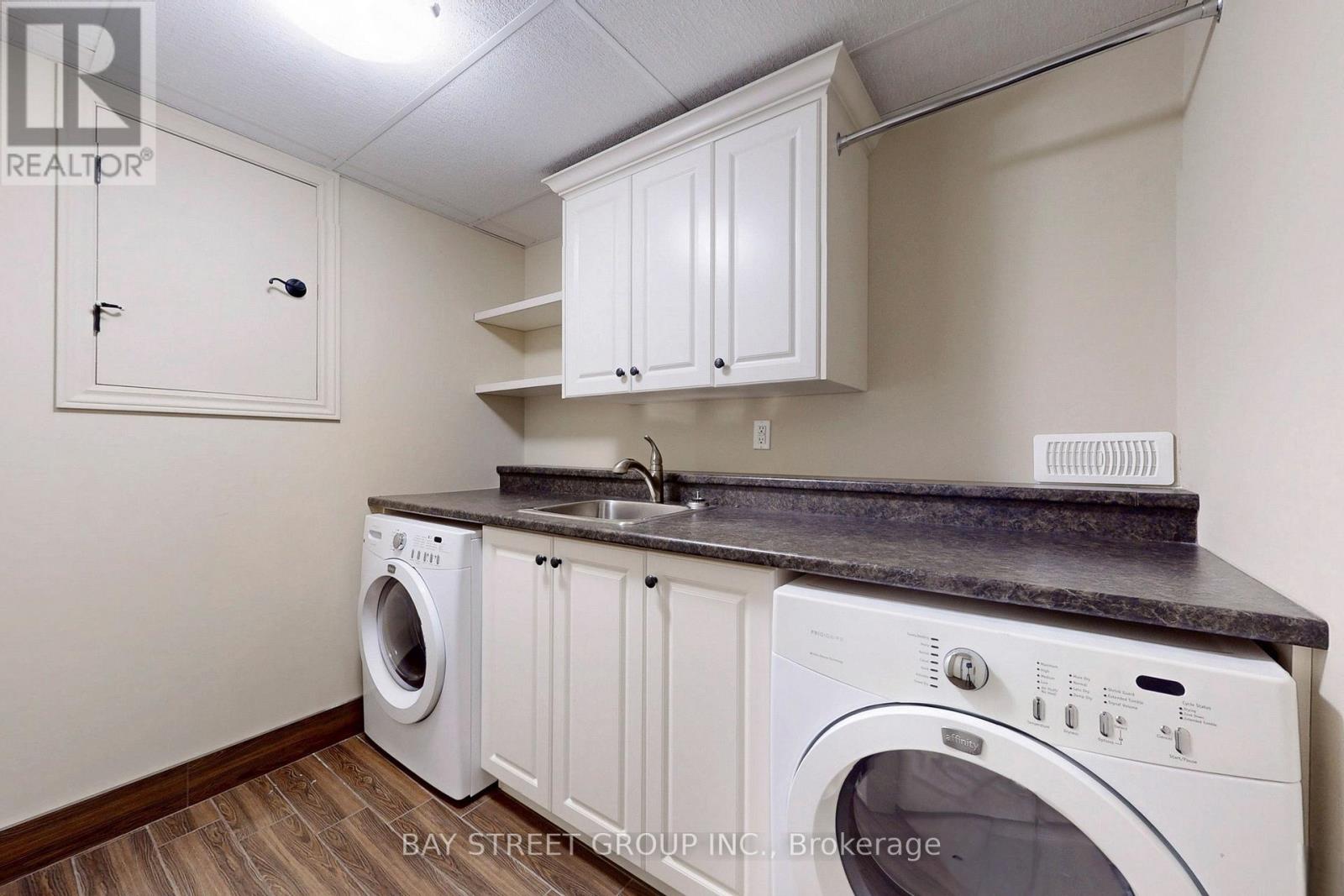 3784 TUPPY DRIVE - 23