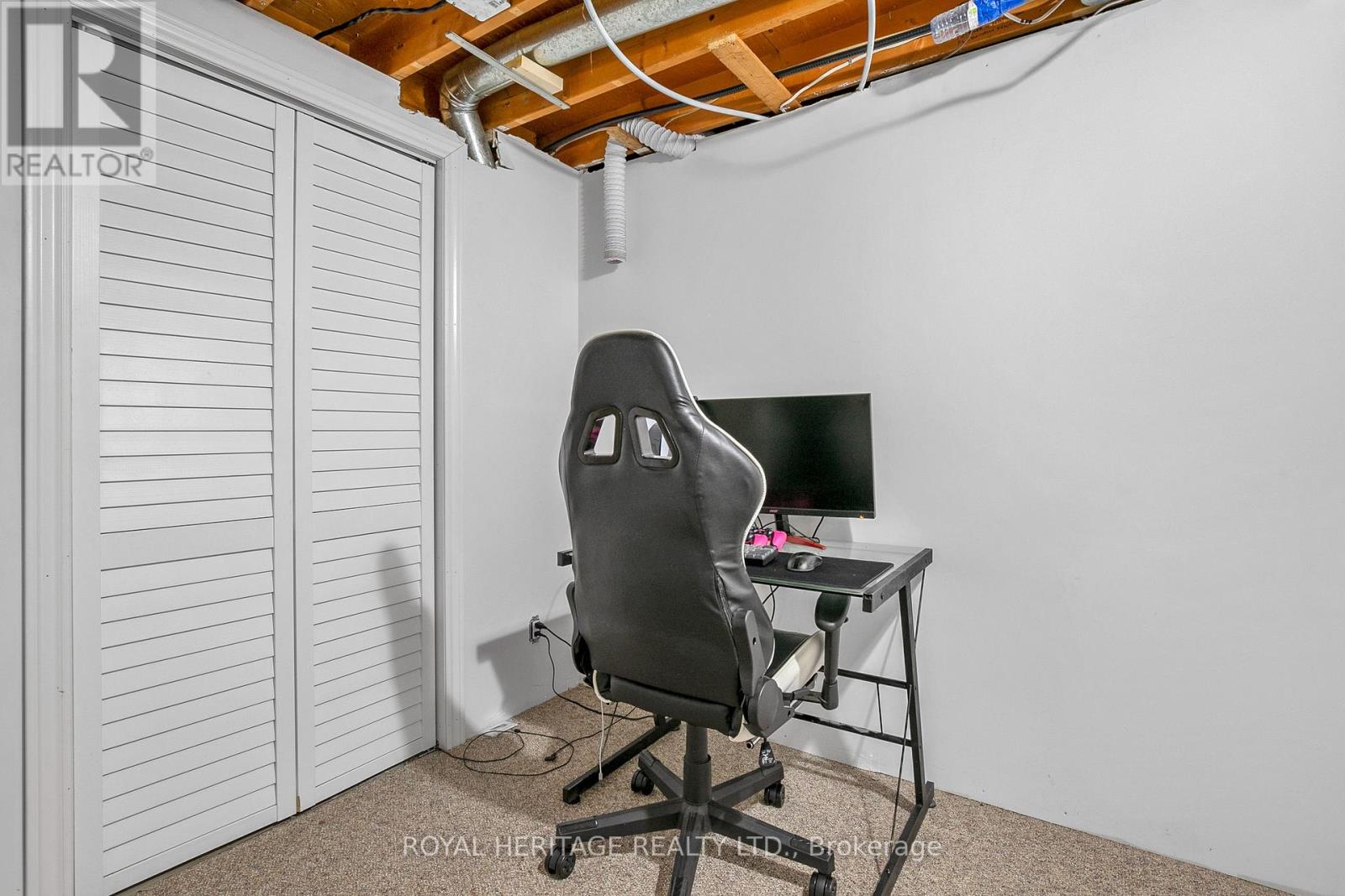 29 THURSTON STREET - 39