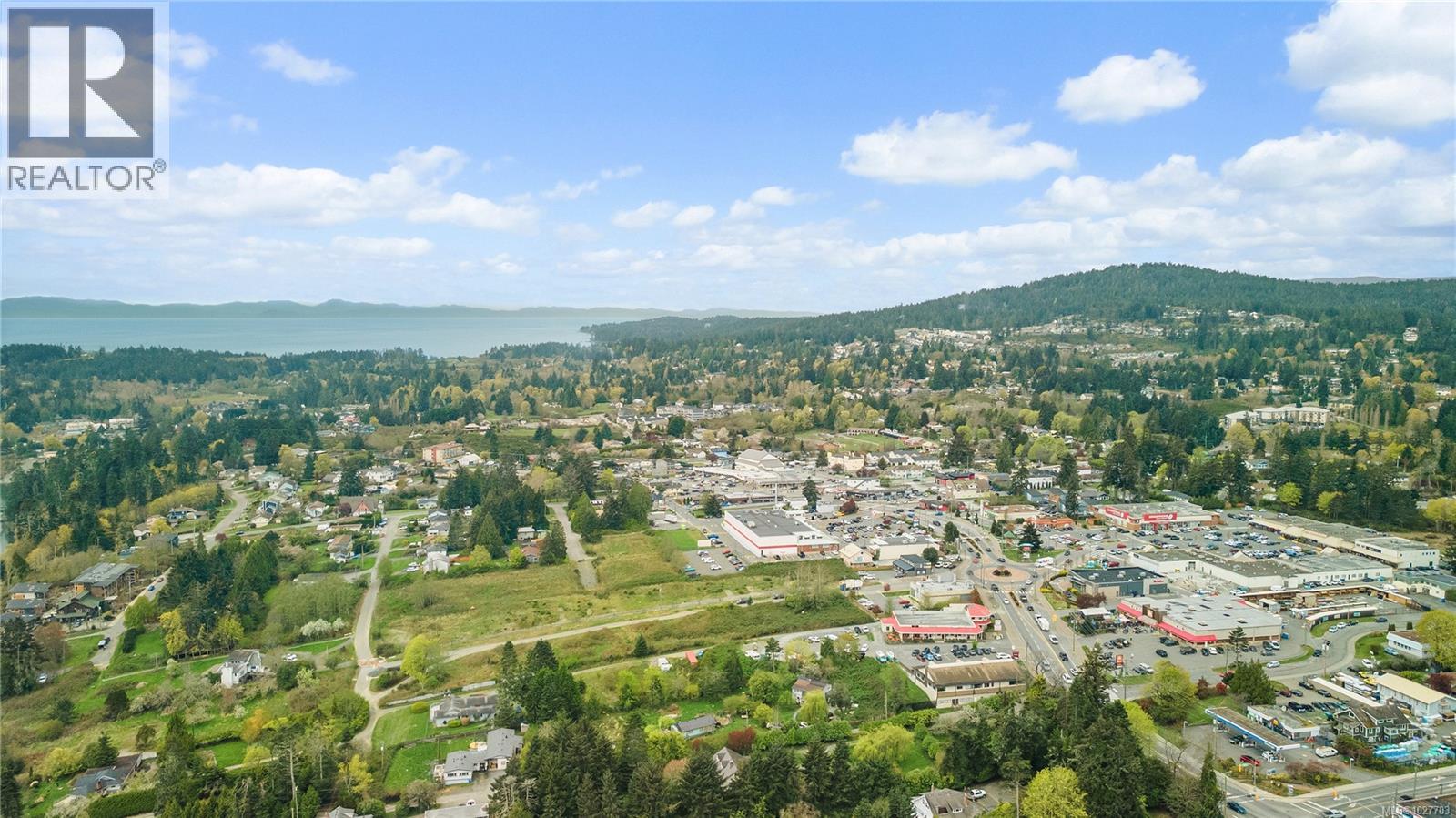 6484 Sooke Rd - 11
