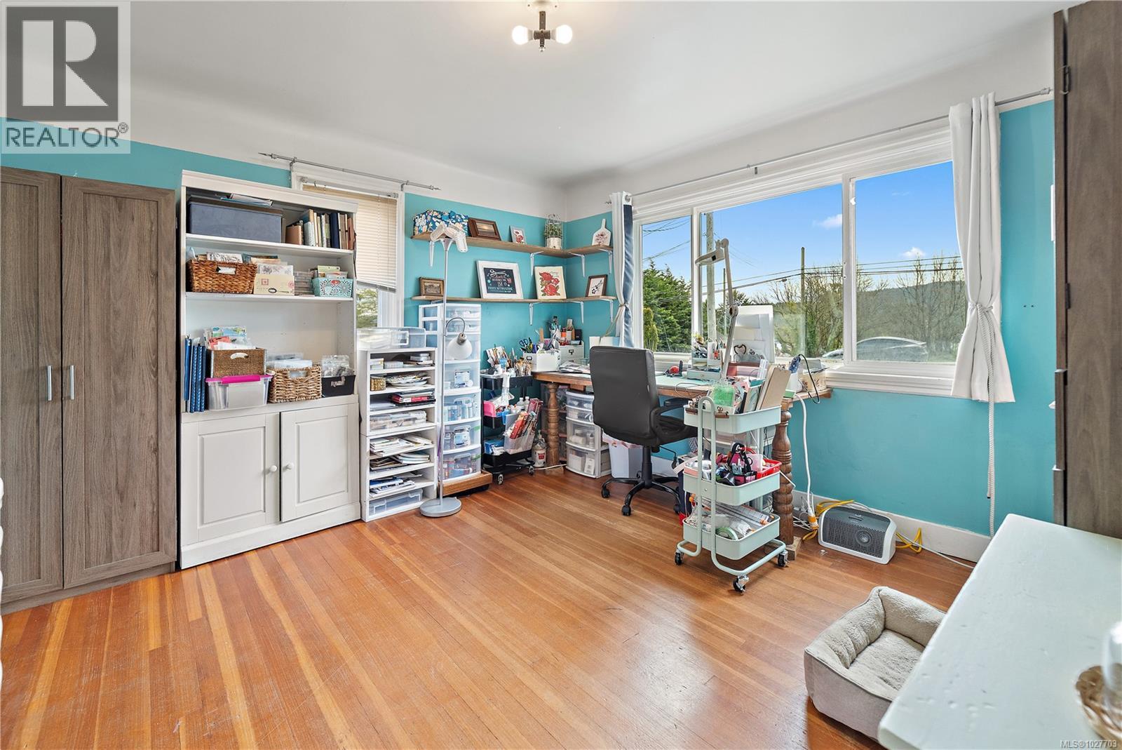 6484 Sooke Rd - 17