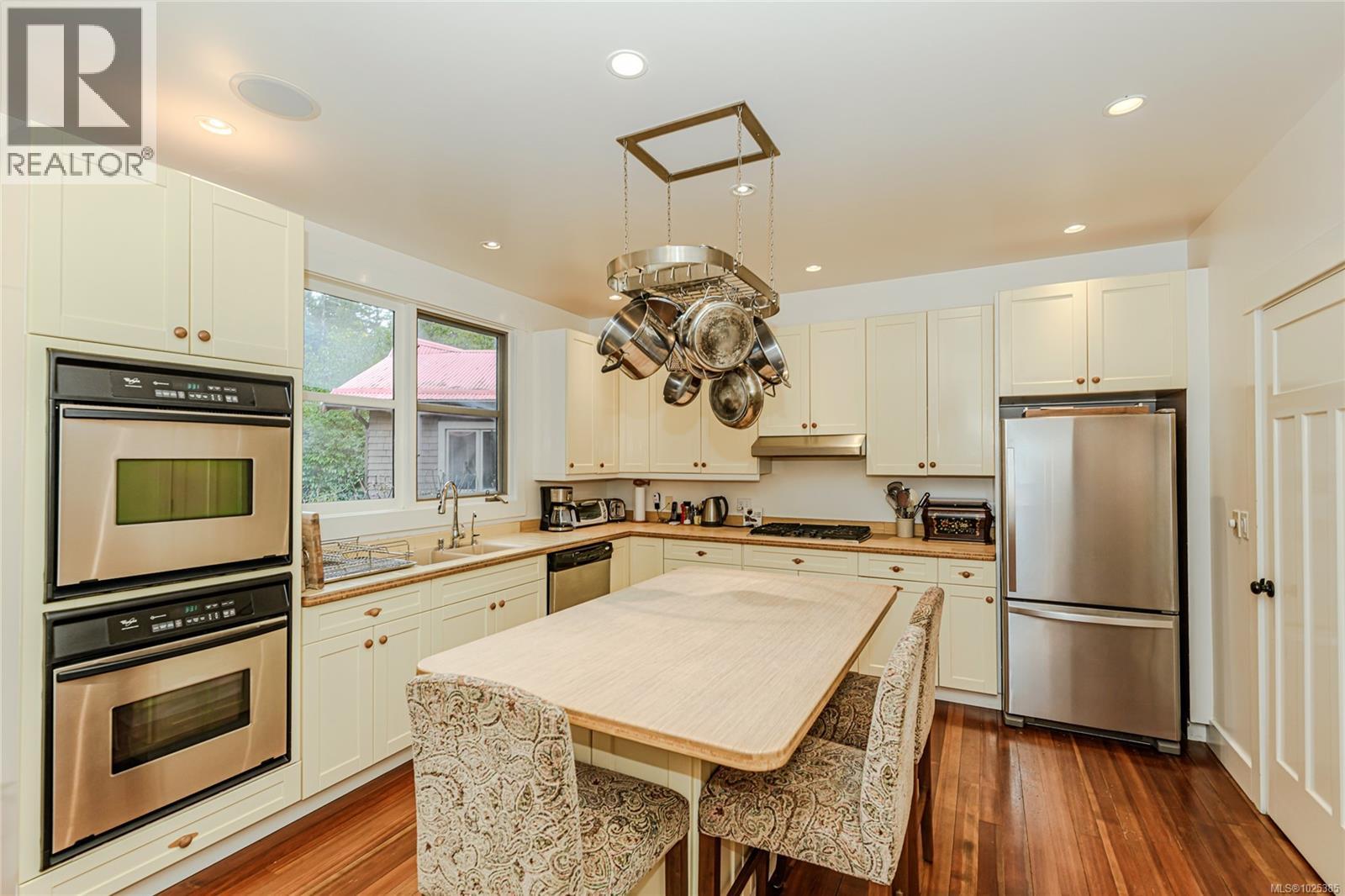  116 Acland Road, Salt Spring