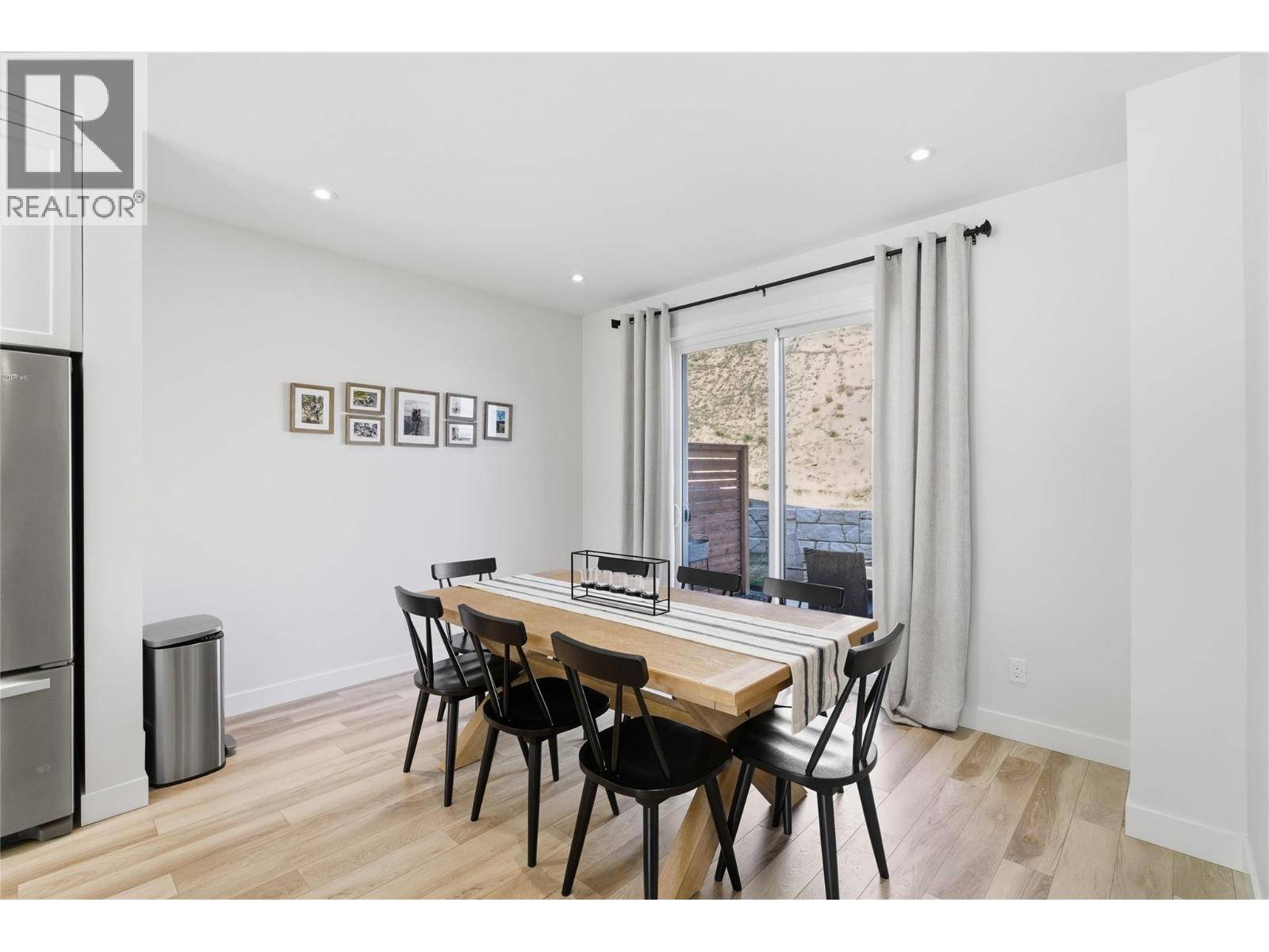 122 RIVER GATE DRIVE - 13