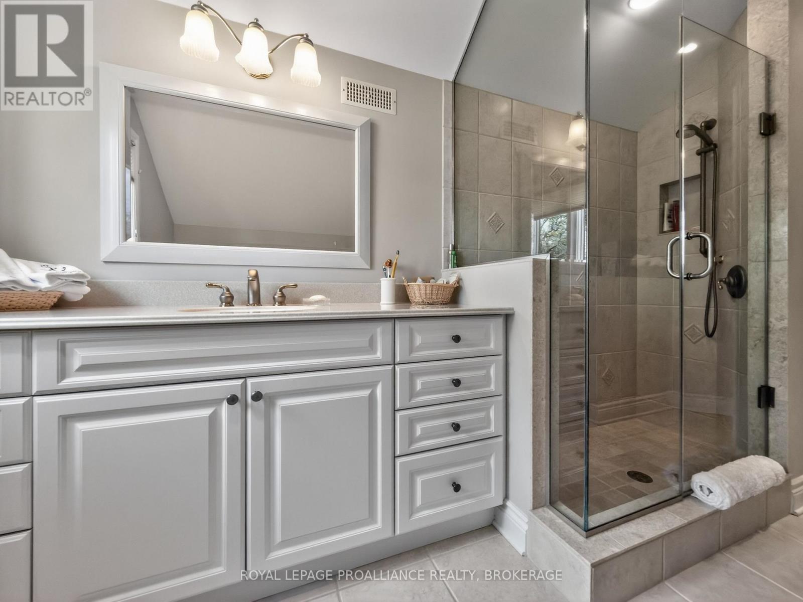 178 NICHOLSON POINT ROAD - 25