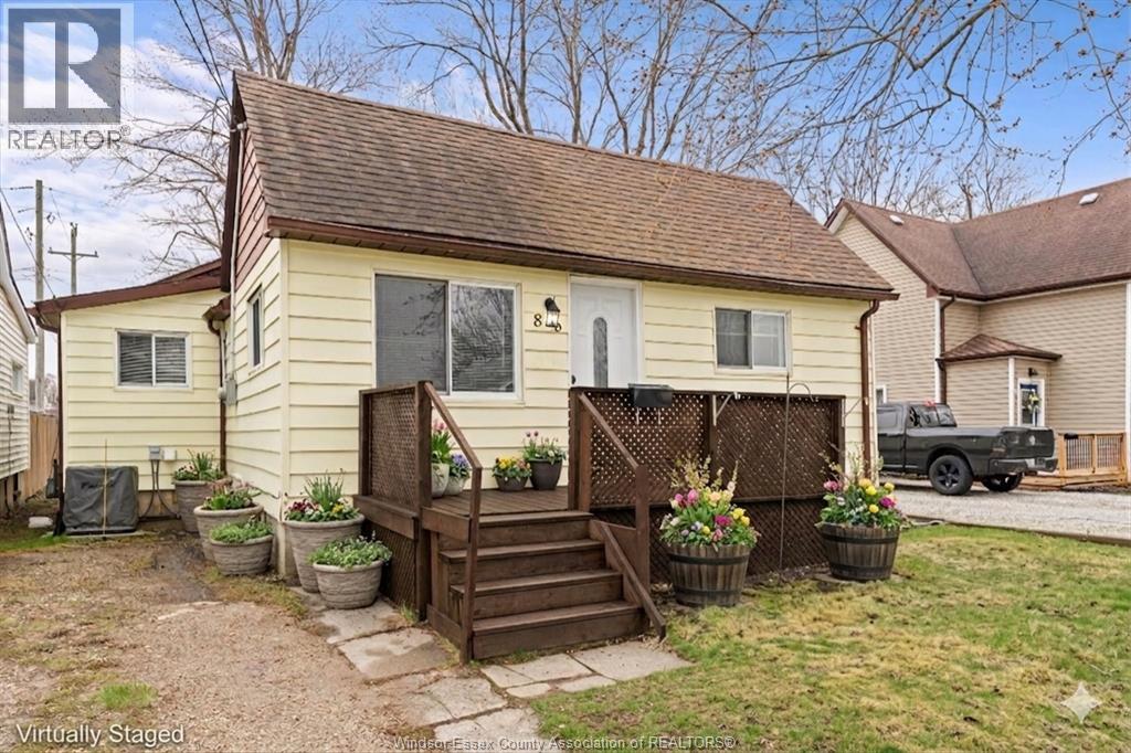 86 BRIEN AVENUE West