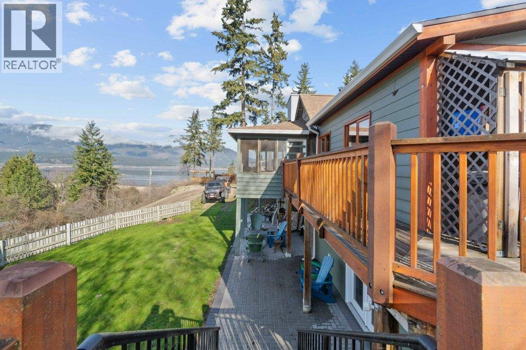 1321 10 AVENUE NE - 69