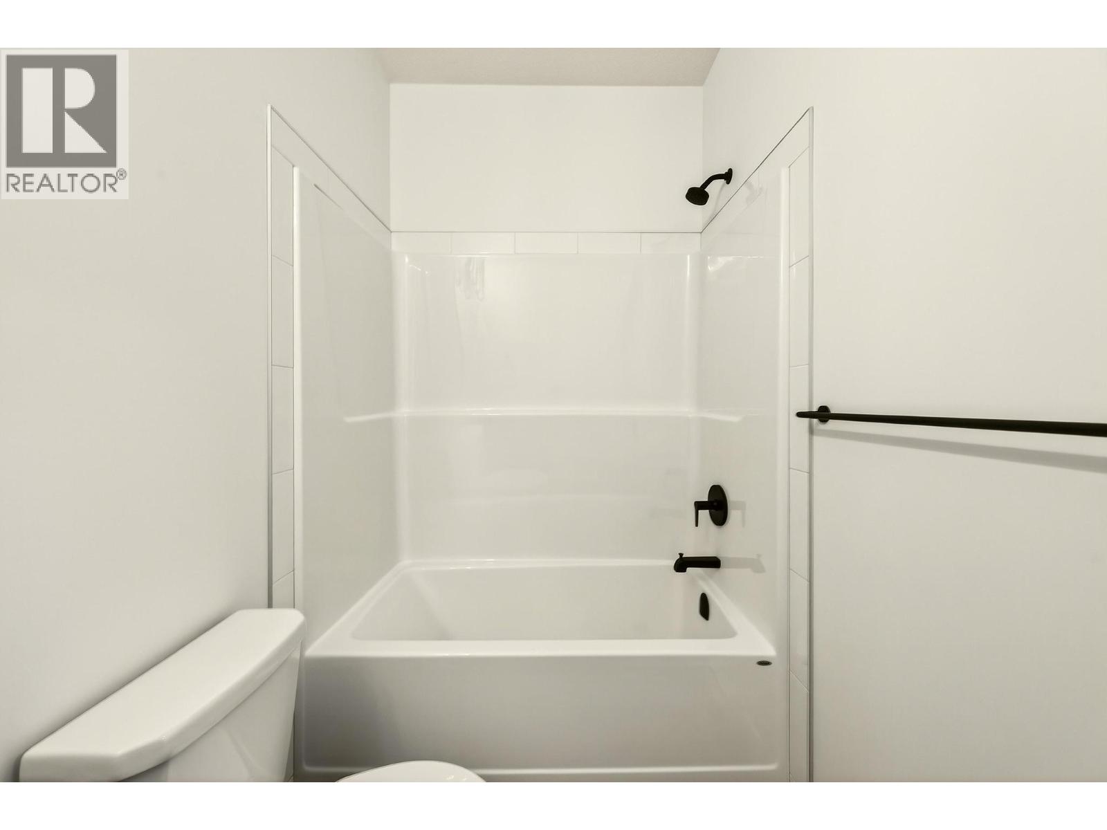 #2 1444 GRANITE DRIVE - 42