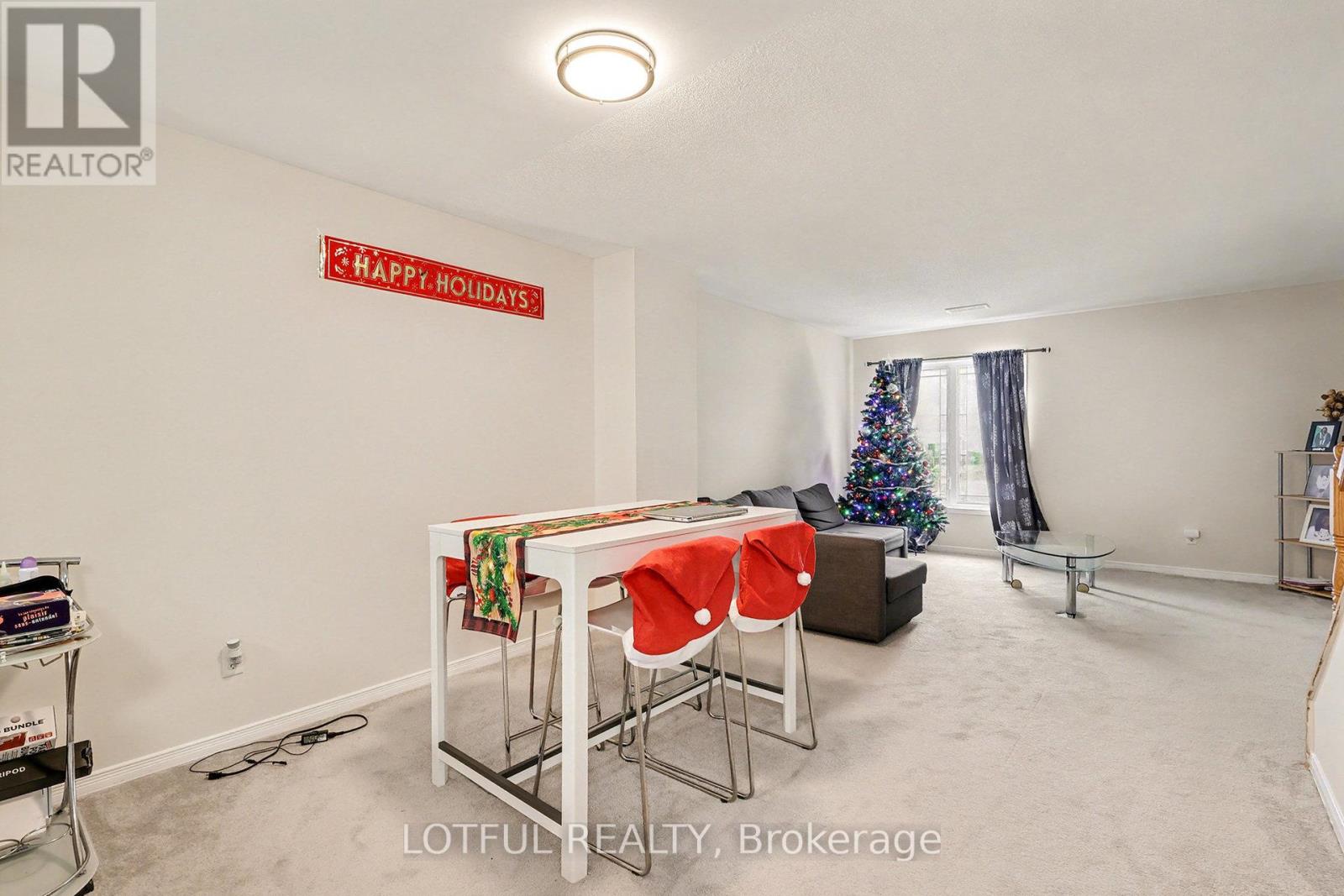 576 LAKERIDGE DRIVE - 14