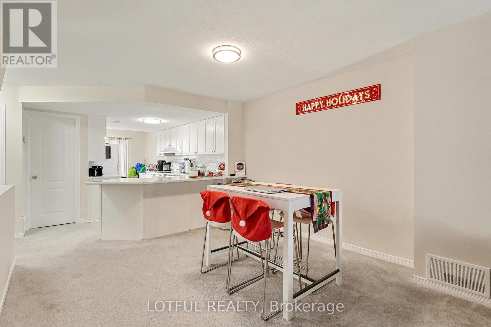 576 LAKERIDGE DRIVE — photo 17