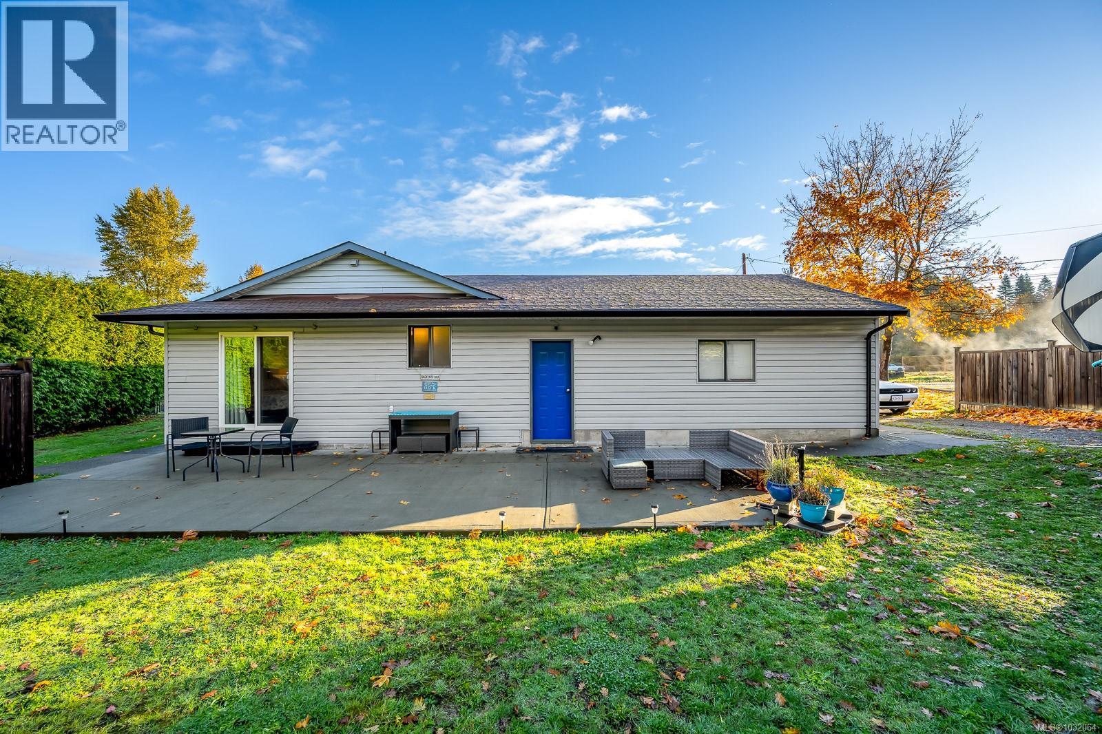 4863 Dundas Rd - 32