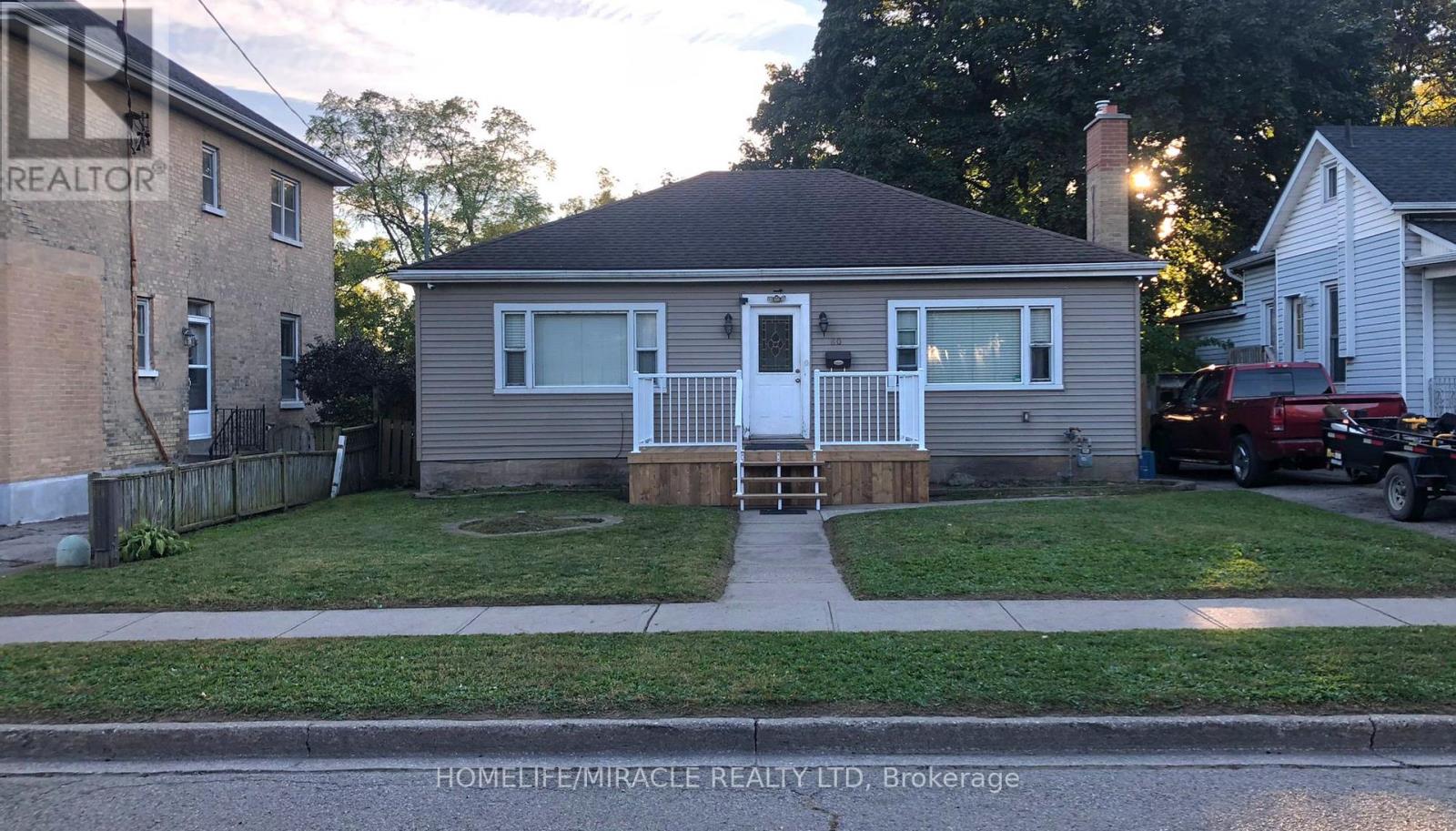 80 ROSEVIEW AVENUE - 1