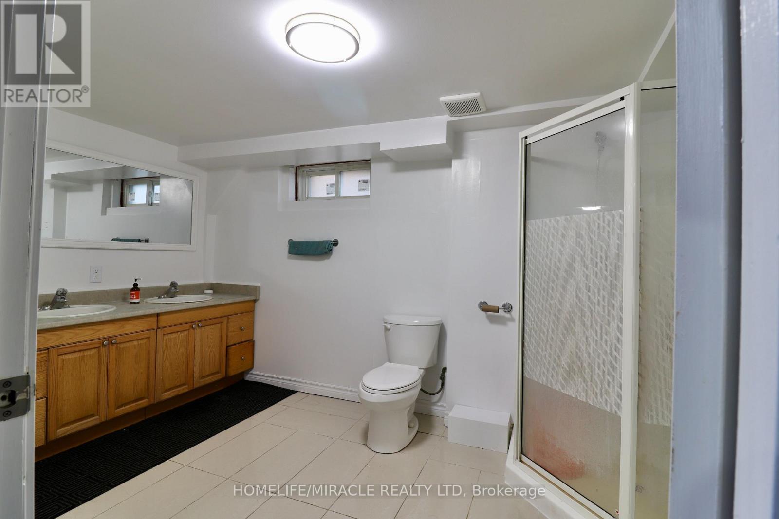 80 ROSEVIEW AVENUE - 30