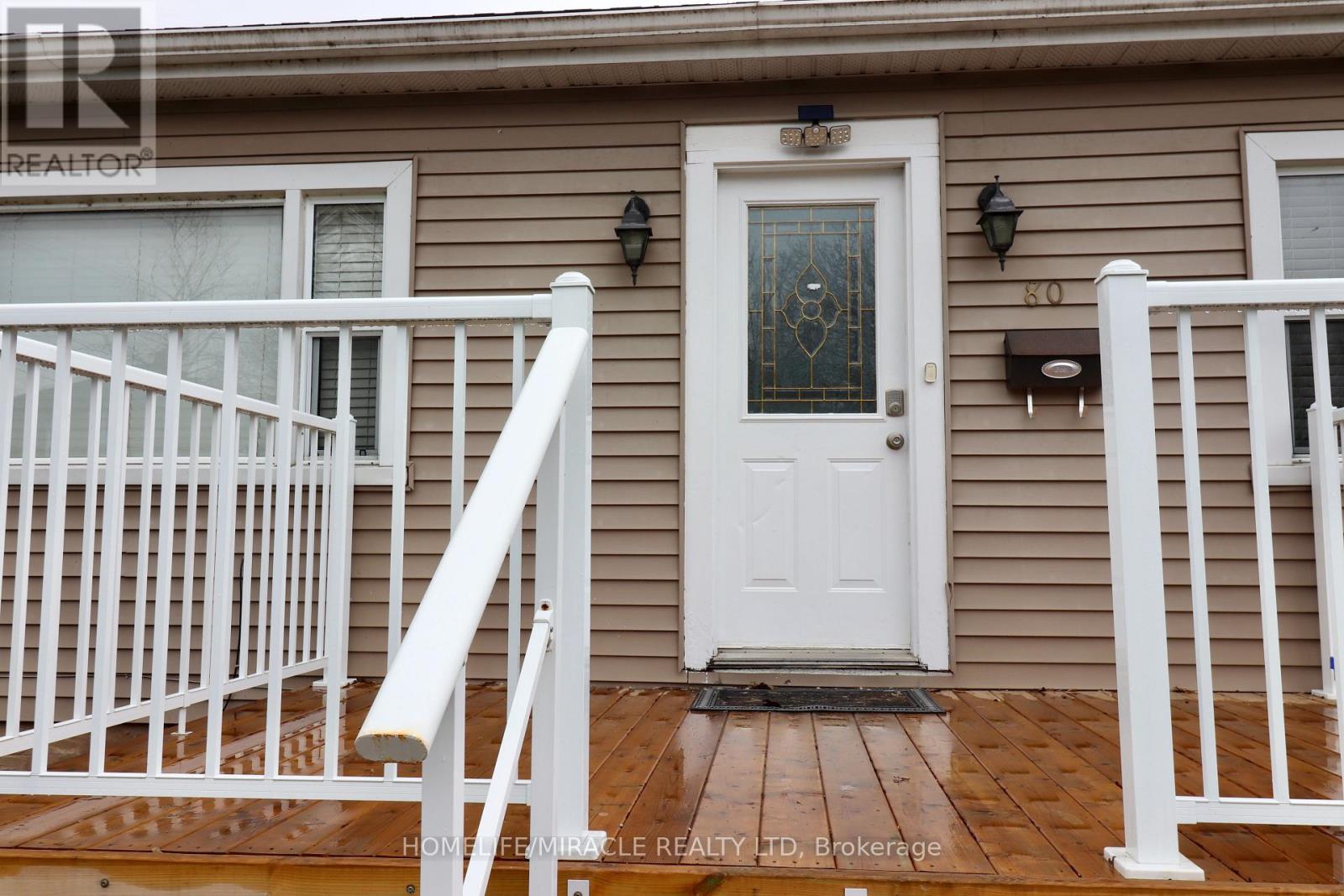 80 ROSEVIEW AVENUE - 5