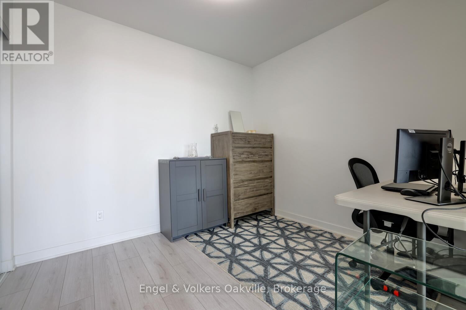 #307 405 DUNDAS STREET W - 21