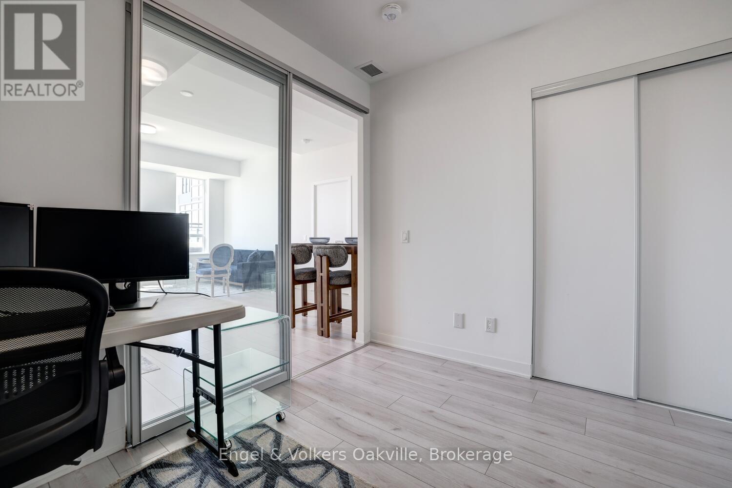 #307 405 DUNDAS STREET W - 22