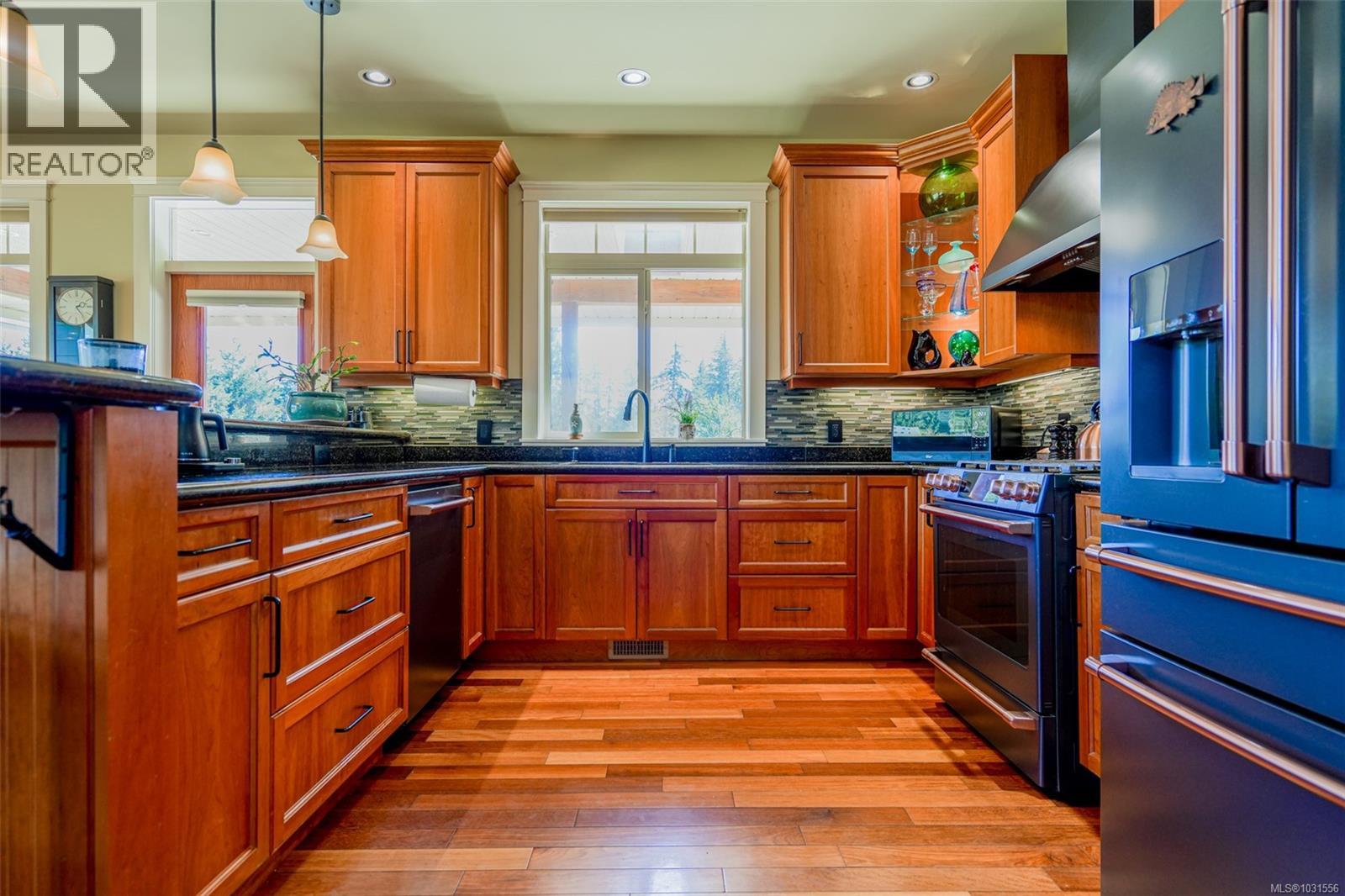 3170 Mozart Rd - 32