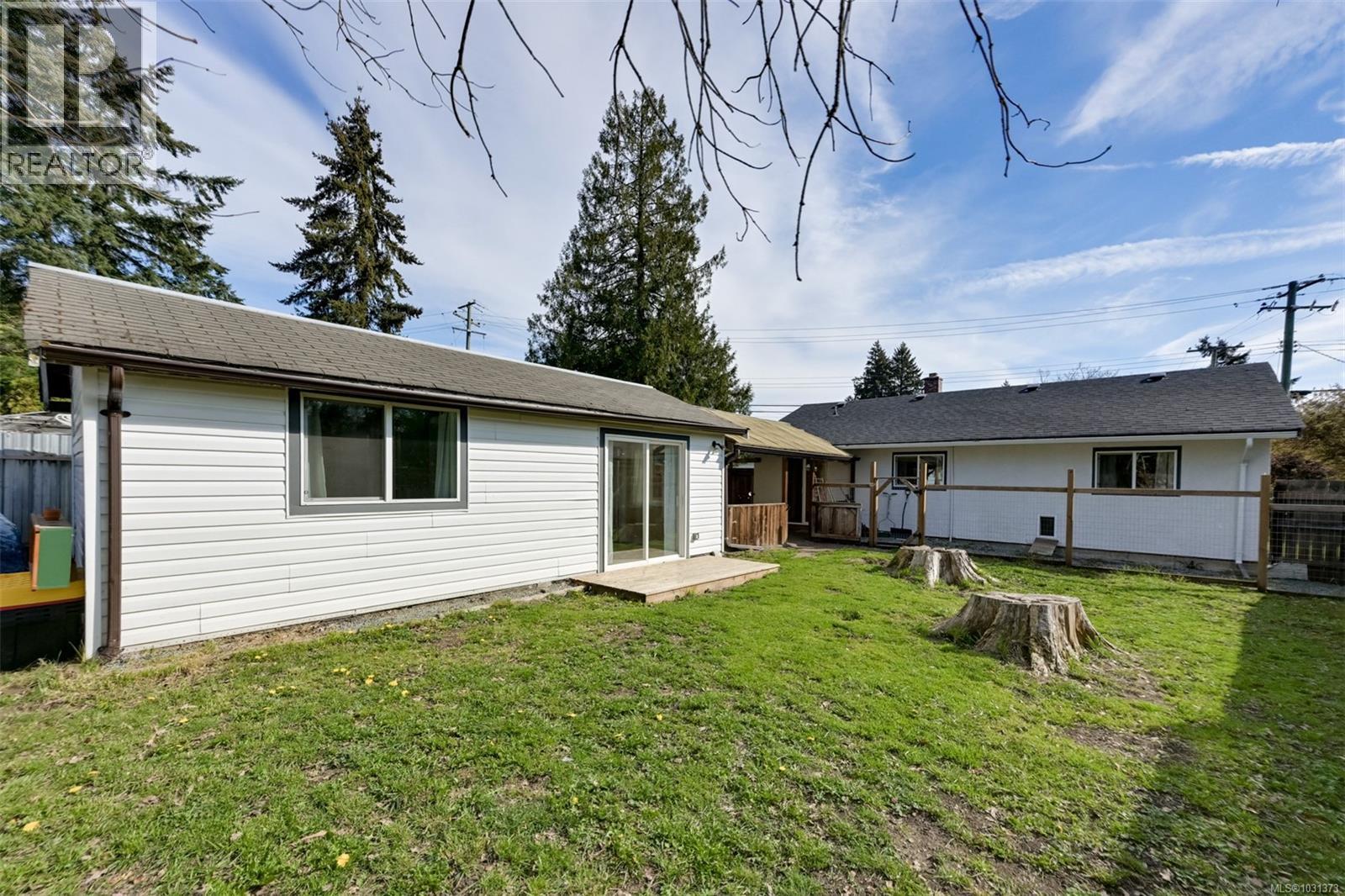 957 GOVERNMENT ST - 44