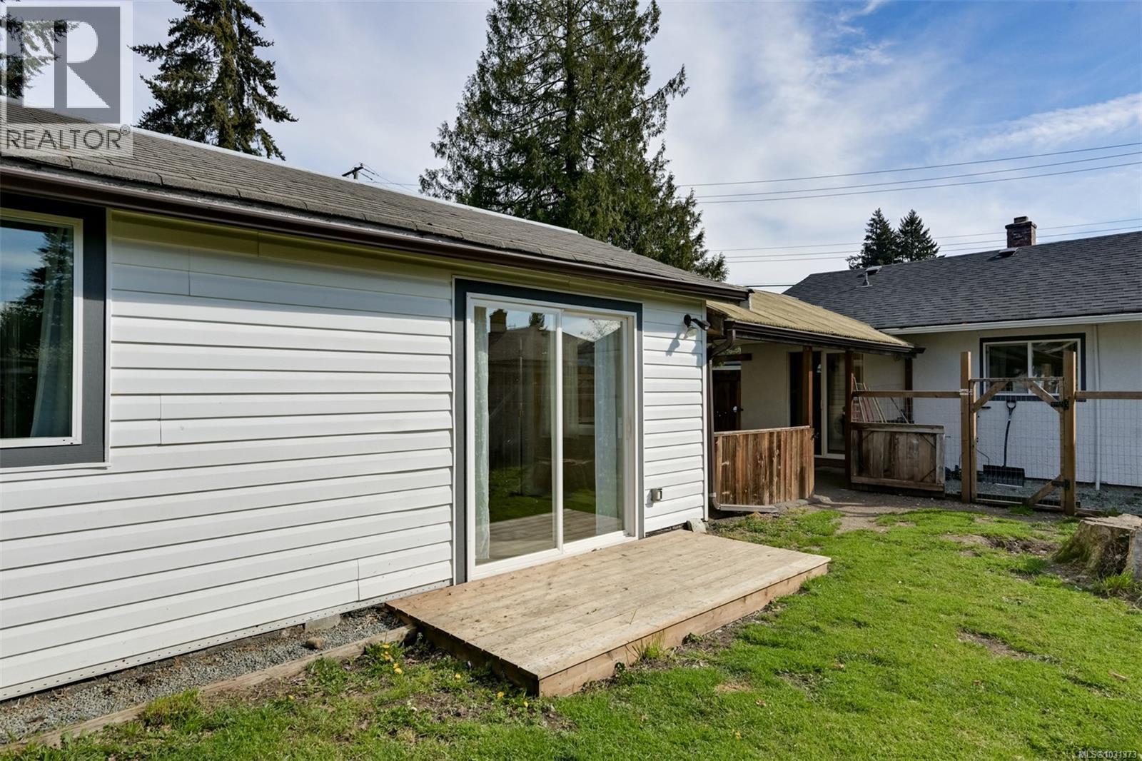 957 GOVERNMENT ST - 46