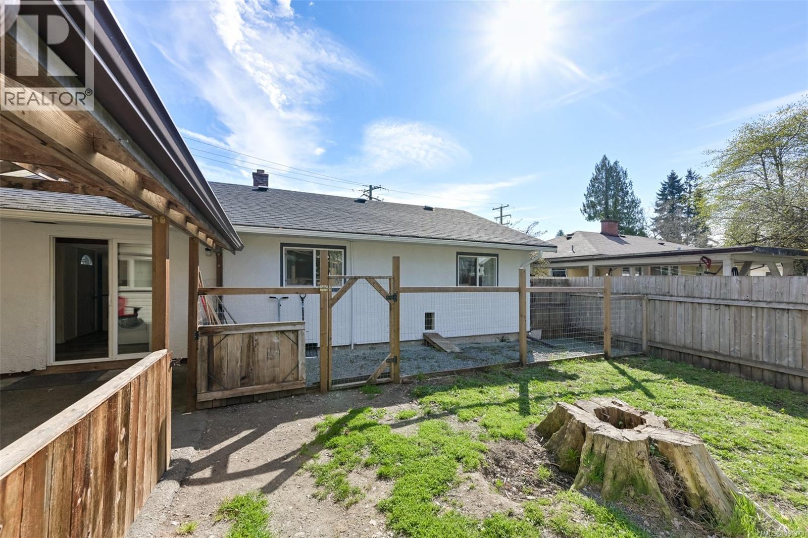 957 GOVERNMENT ST - 47