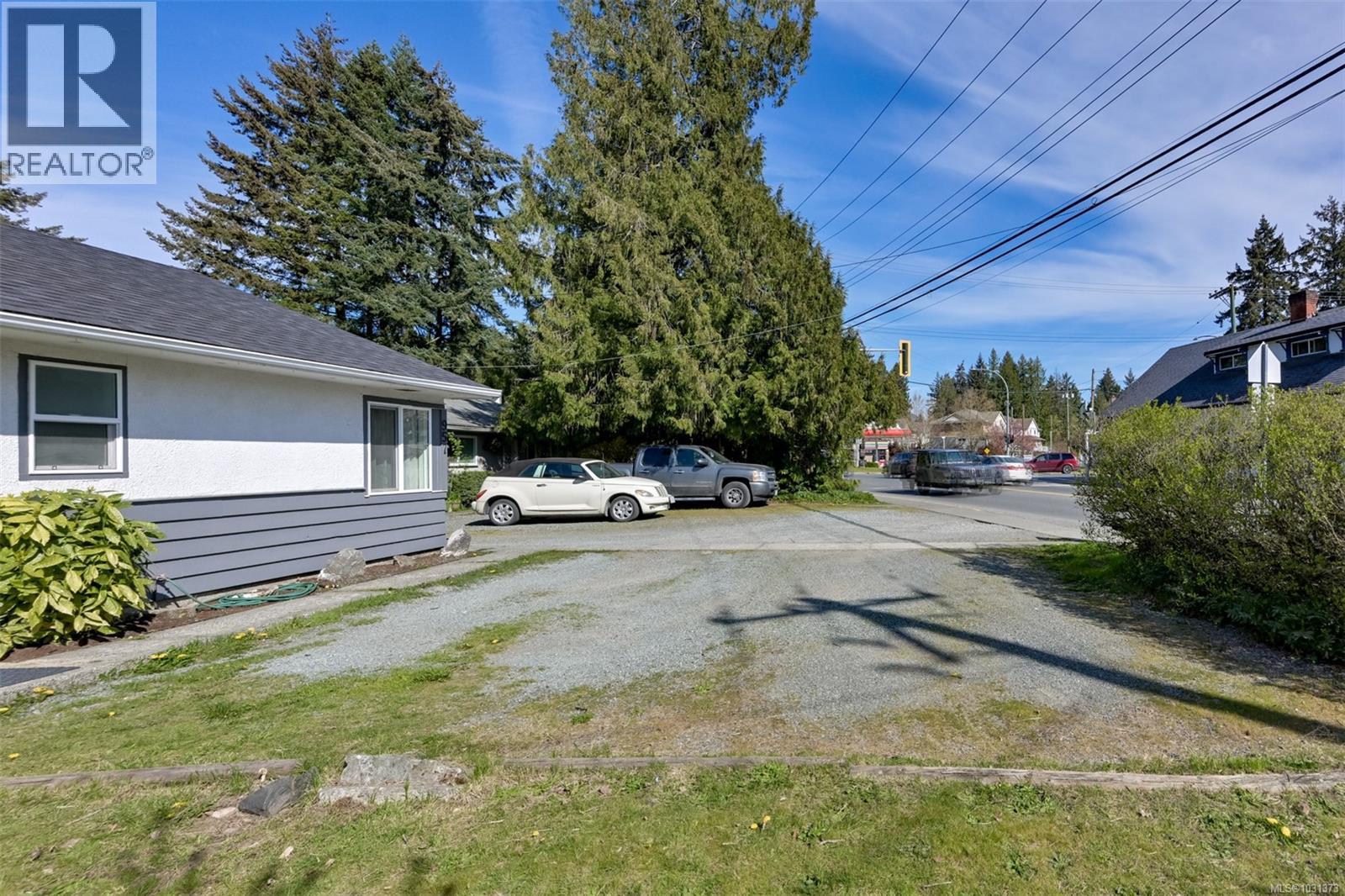 957 GOVERNMENT ST - 51