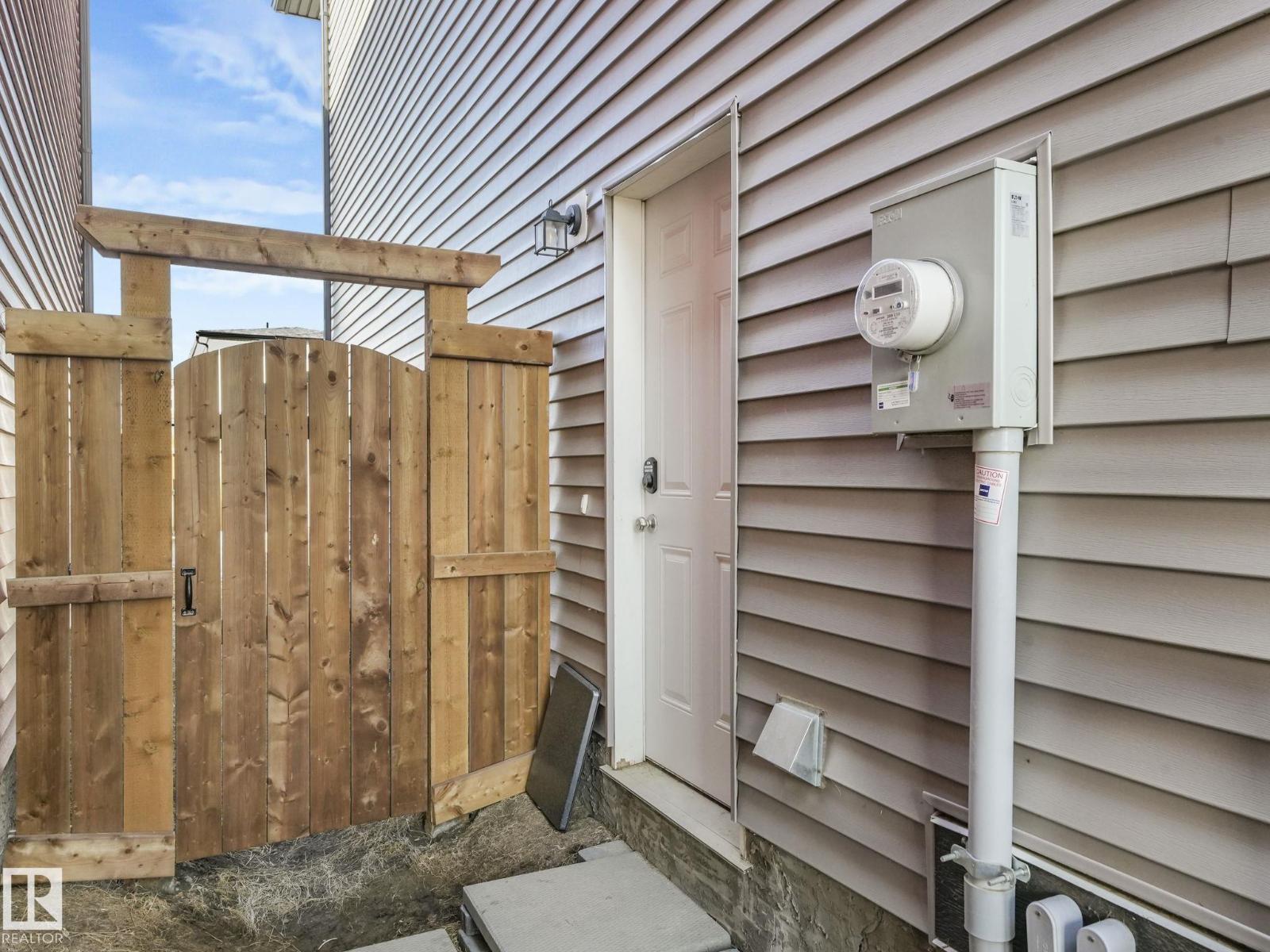 2636 192 ST NW - 31
