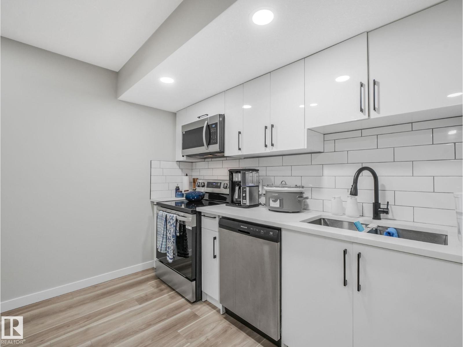 2636 192 ST NW - 34