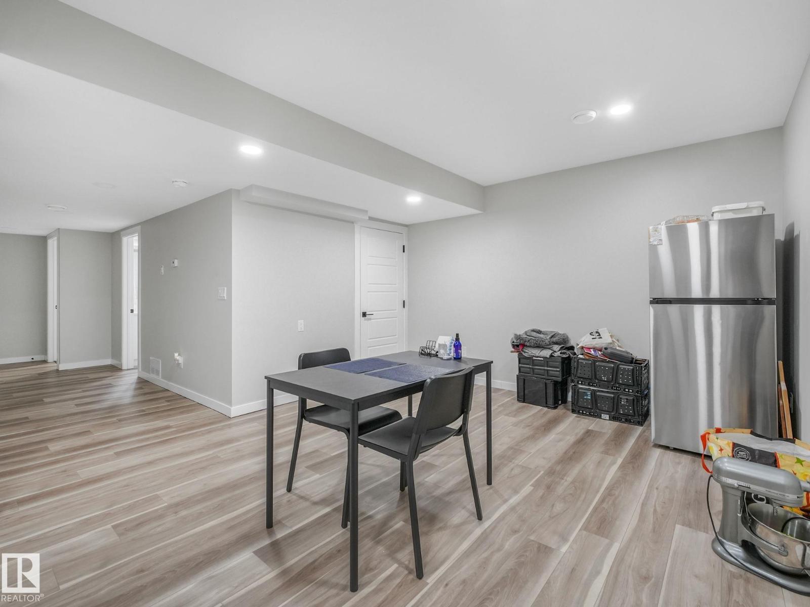 2636 192 ST NW - 36