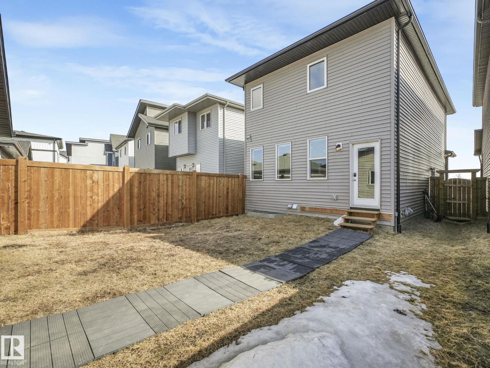 2636 192 ST NW - 50