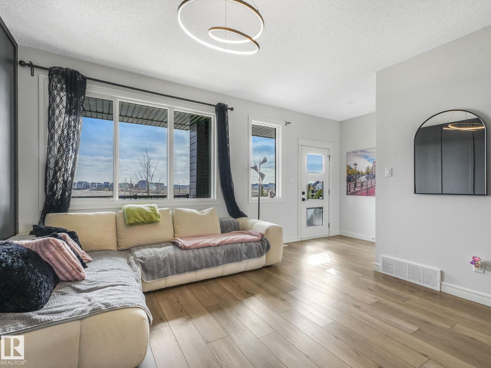 2636 192 ST NW - 7