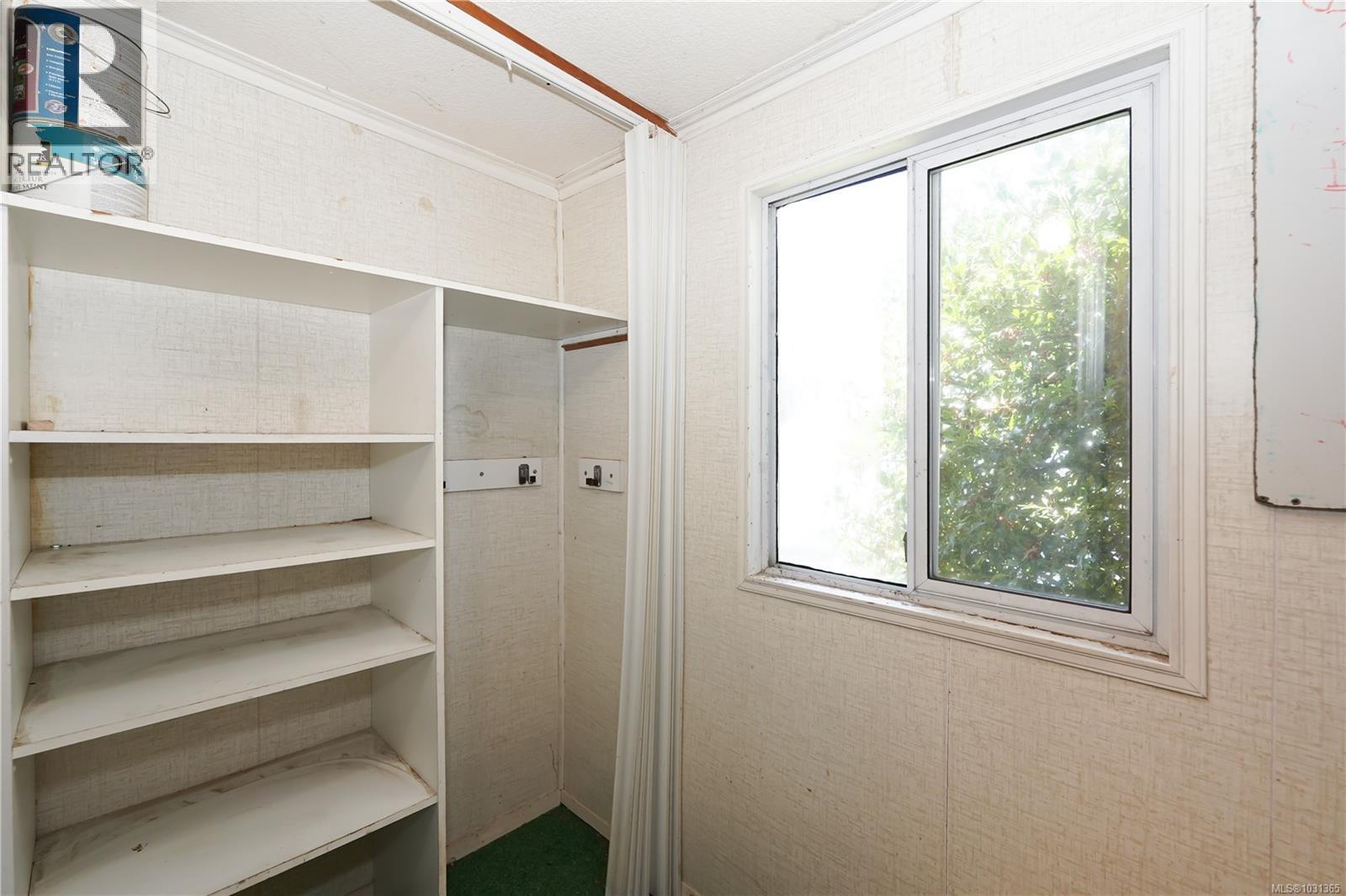 #21 2911 SOOKE LAKE RD - 21