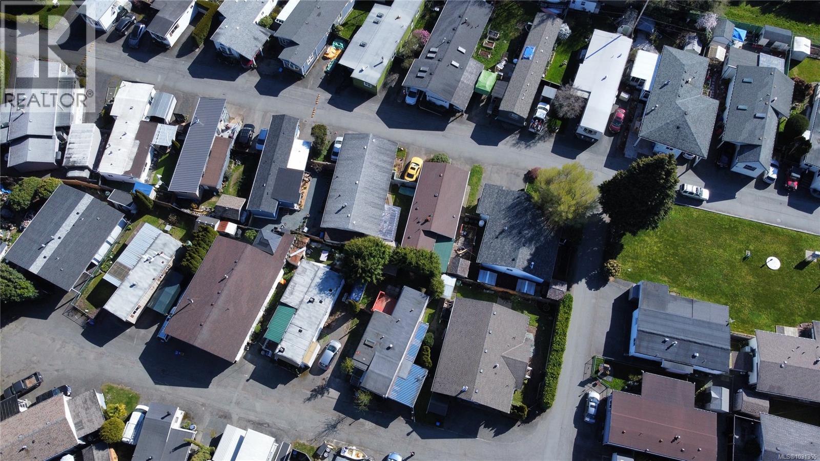 #21 2911 SOOKE LAKE RD - 32