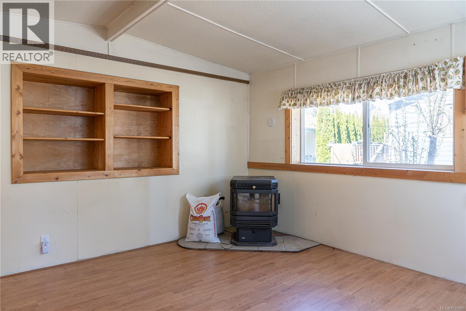 #21 2911 SOOKE LAKE RD - 9