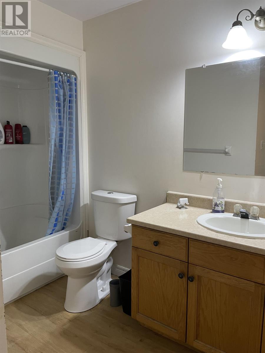 #10 33 GLEN STEWART Drive — photo 3