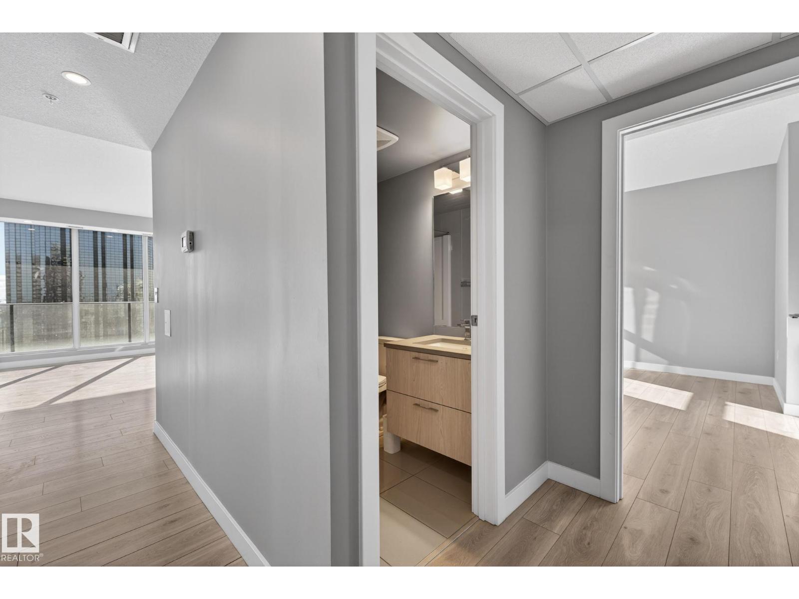 #3104 10180 103 ST NW - 16