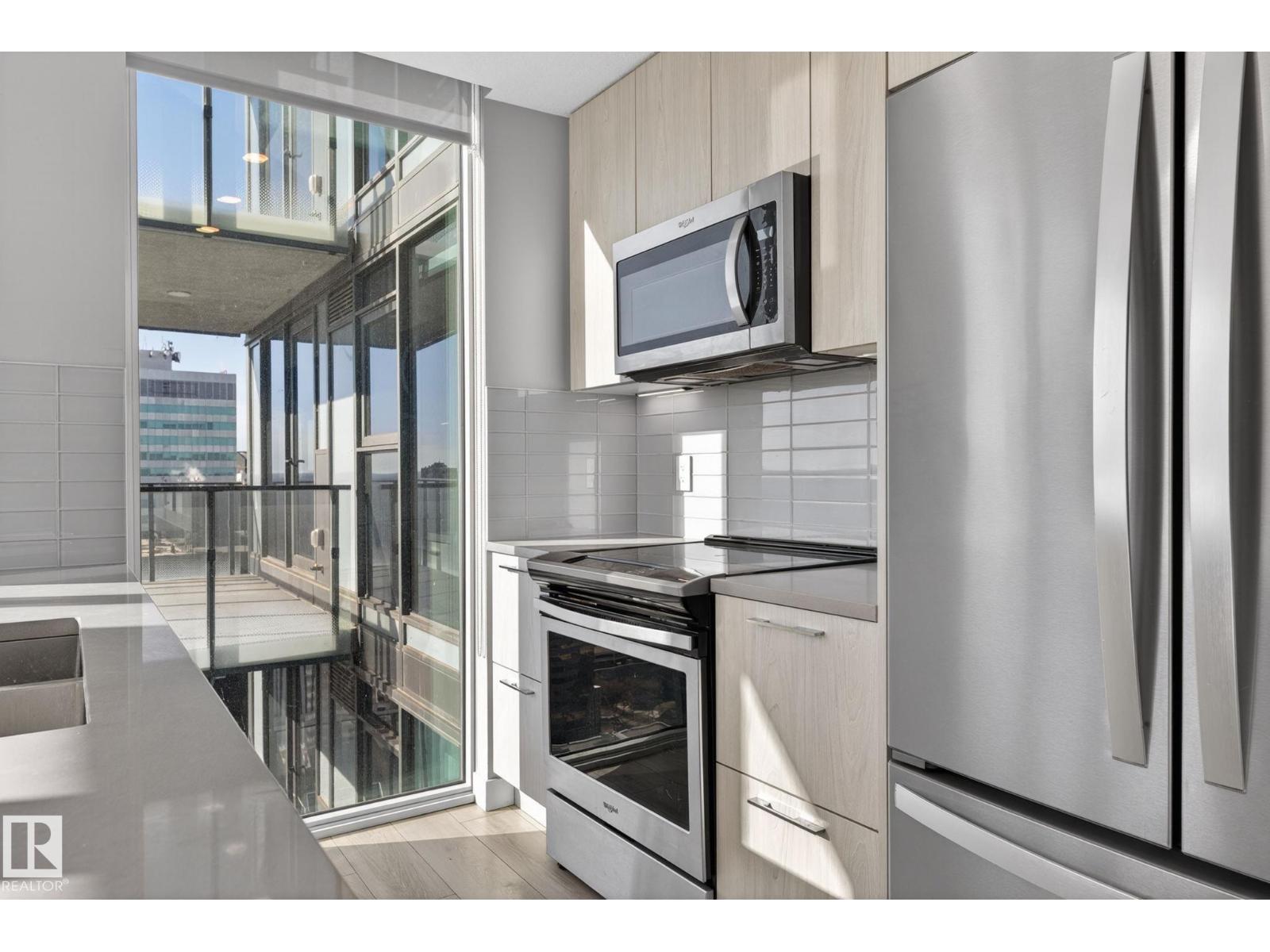 #3104 10180 103 ST NW - 9