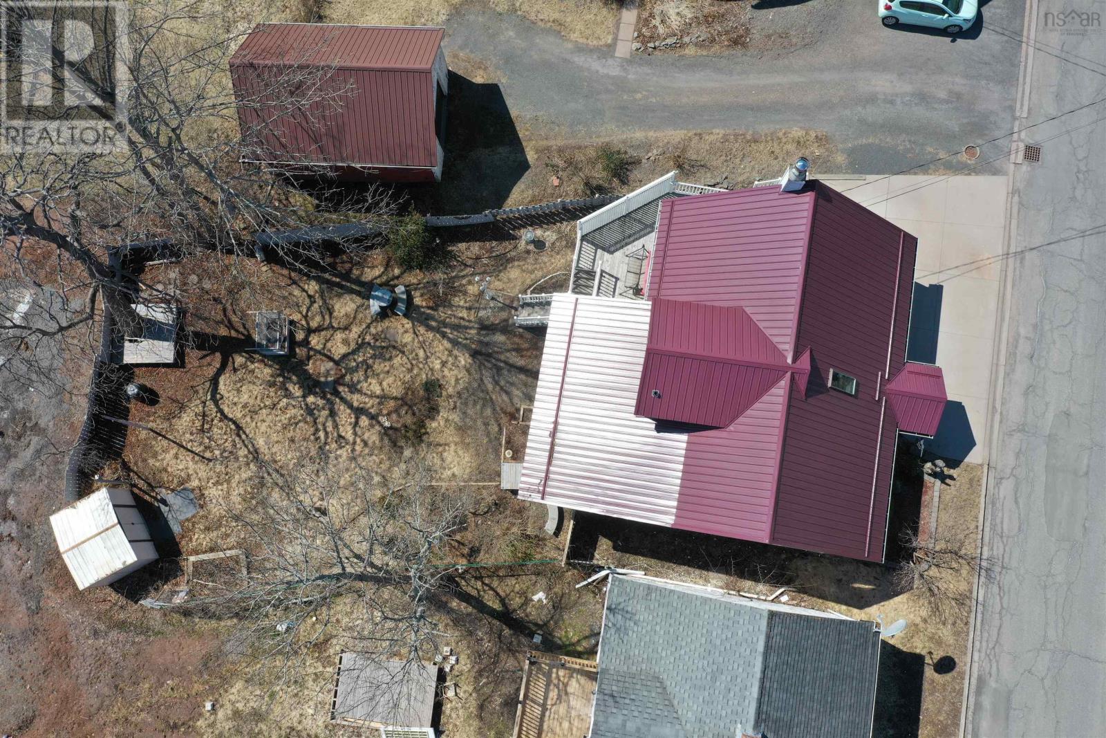 Property 44 of 48 of 239 High Street