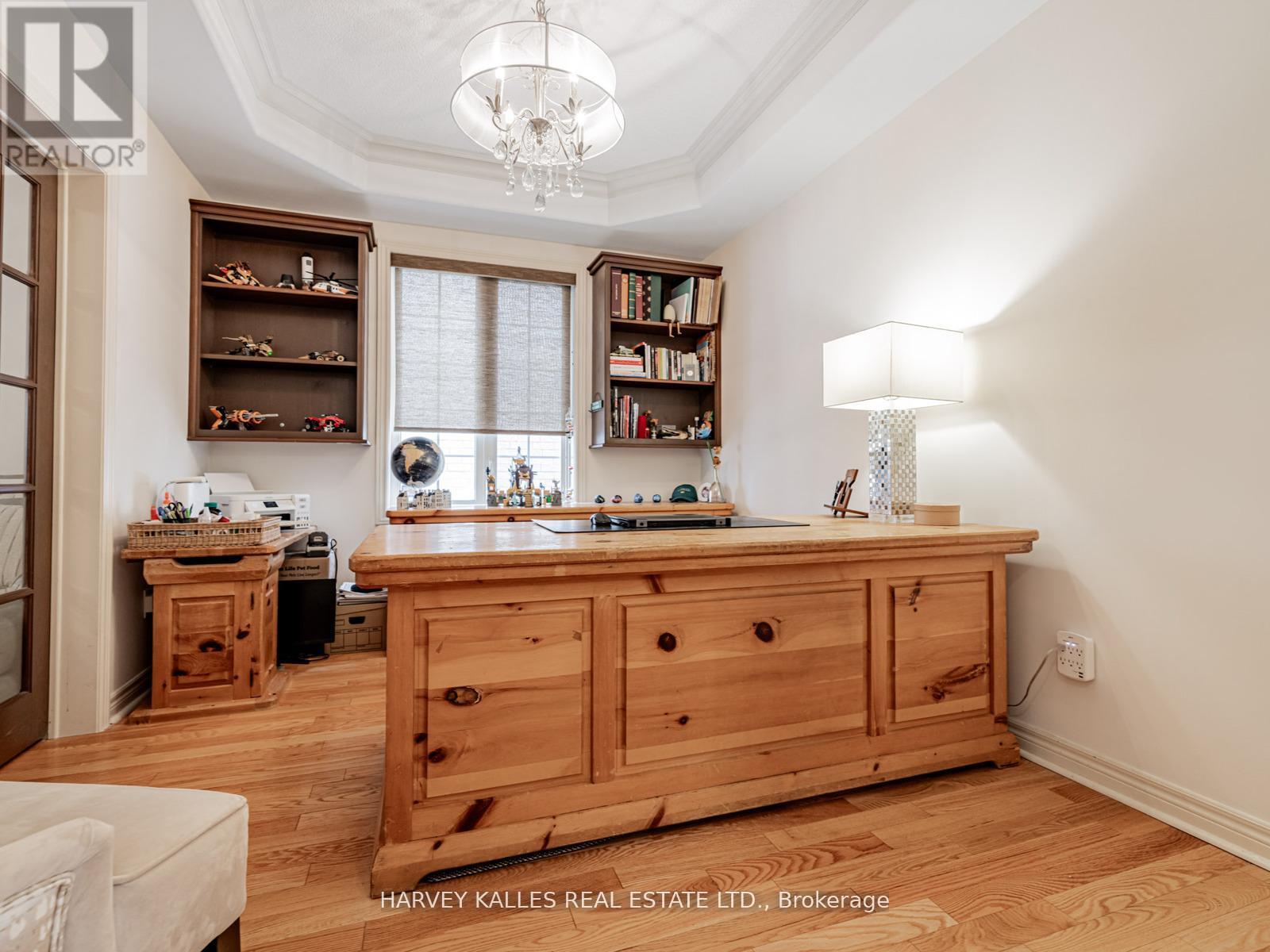 12 BARBERRY CRESCENT - 7