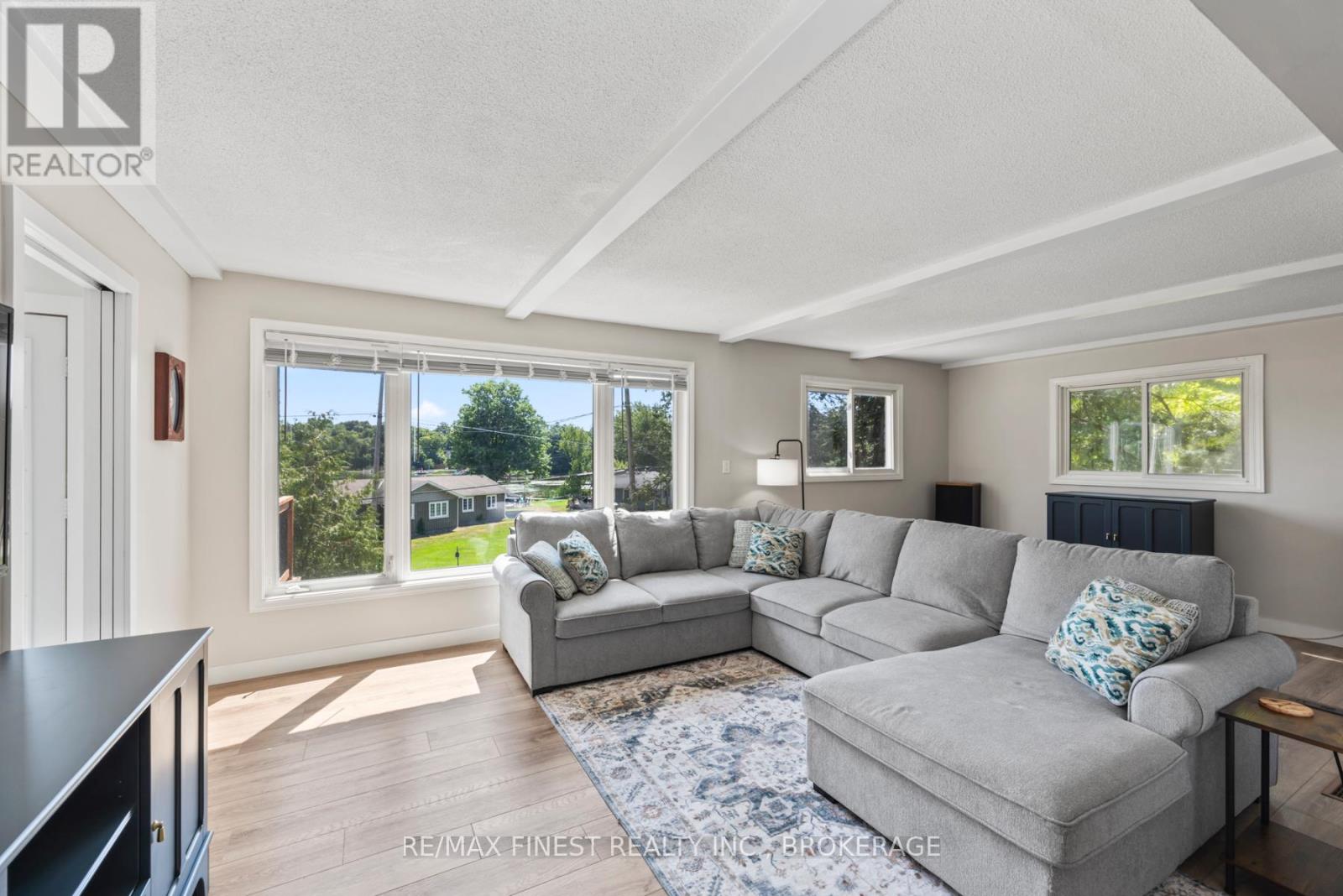 3327 LOUGHBOROUGH DRIVE - 12