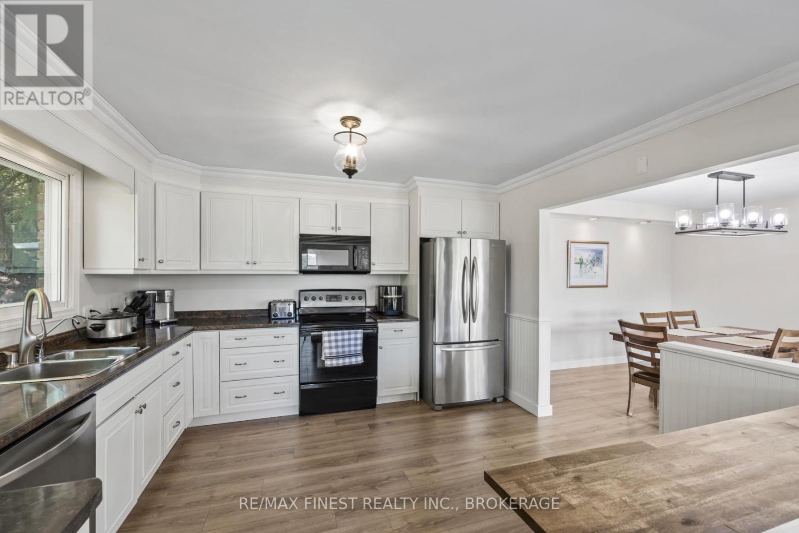 3327 LOUGHBOROUGH DRIVE - 13