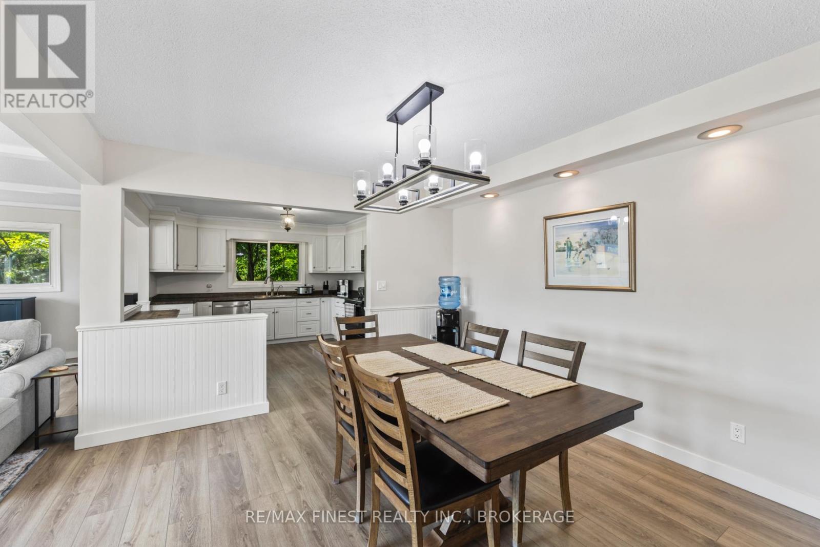 3327 LOUGHBOROUGH DRIVE - 18