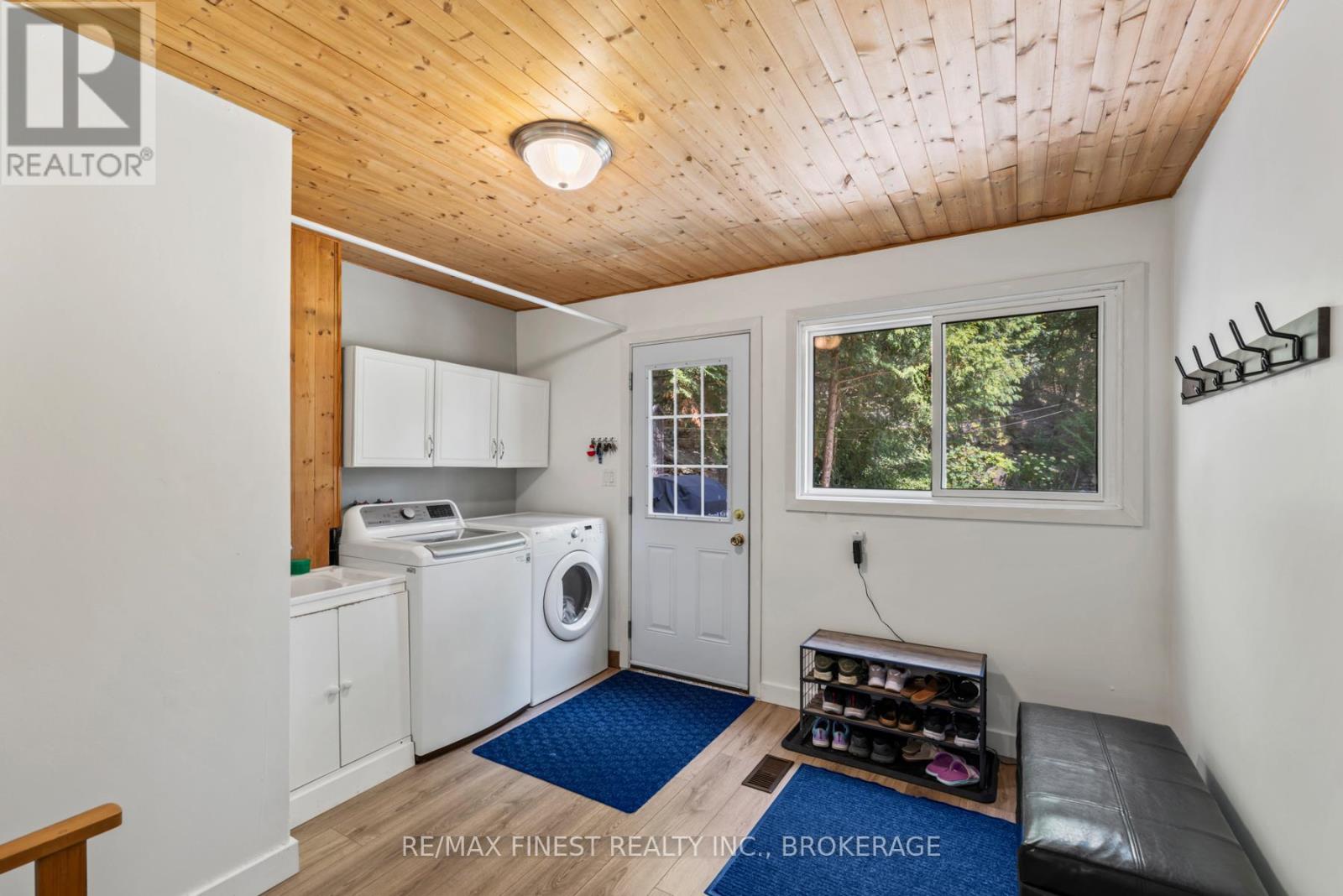 3327 LOUGHBOROUGH DRIVE - 19