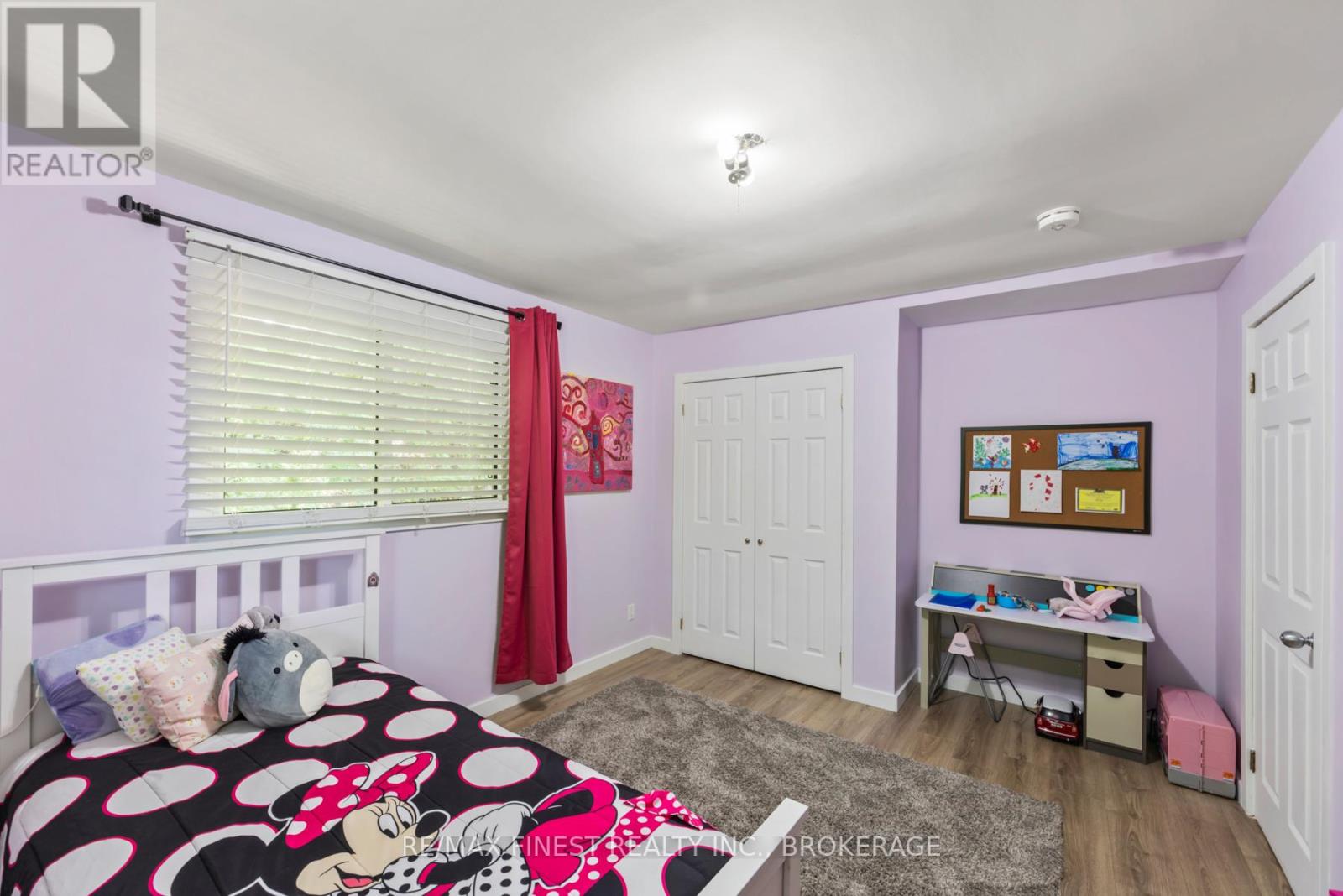 3327 LOUGHBOROUGH DRIVE - 27