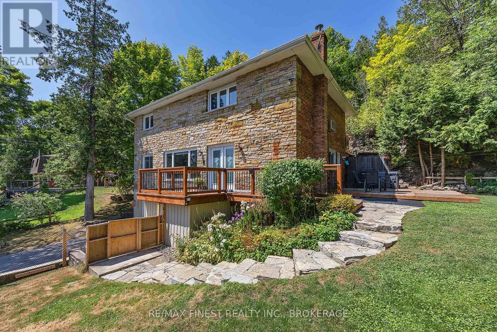 3327 LOUGHBOROUGH DRIVE - 4