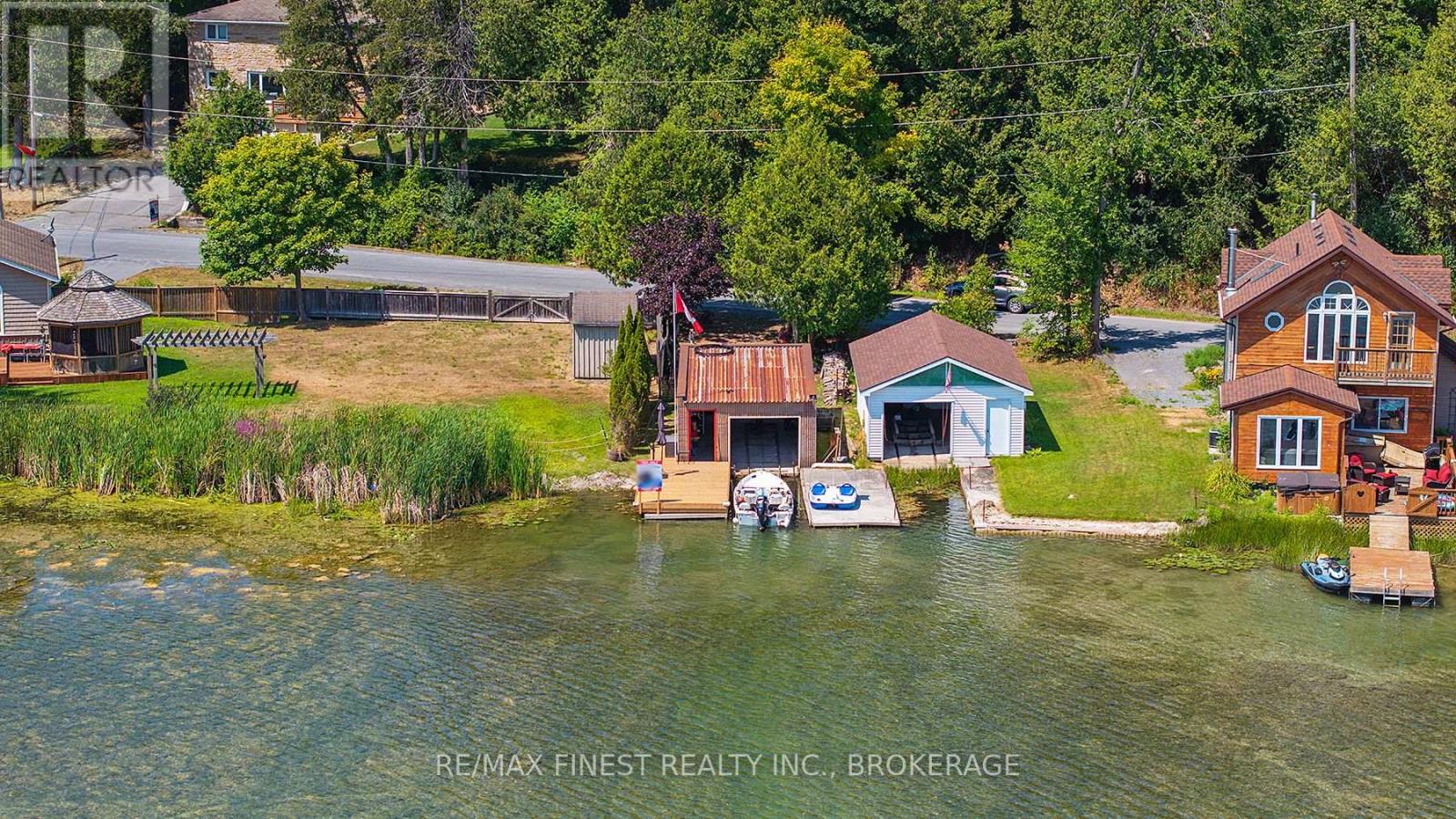 3327 LOUGHBOROUGH DRIVE - 45