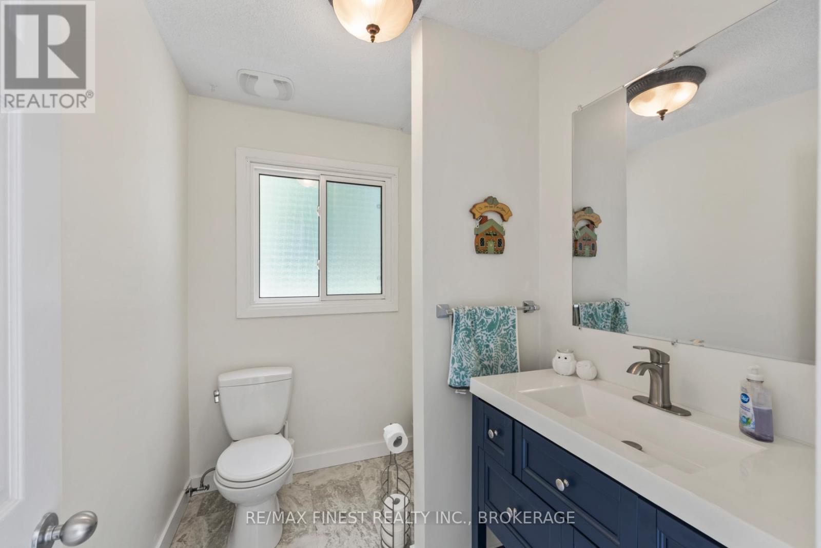 3327 LOUGHBOROUGH DRIVE - 8