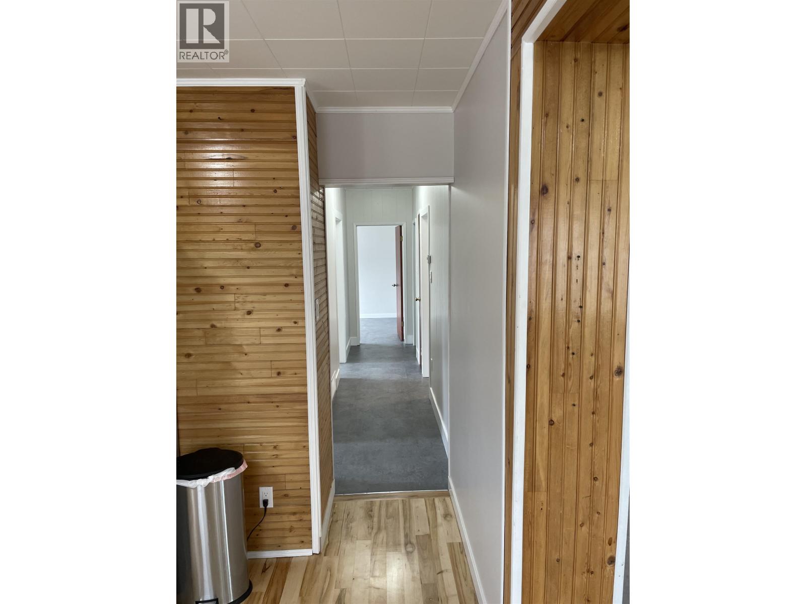 235 BURDEN STREET - 7