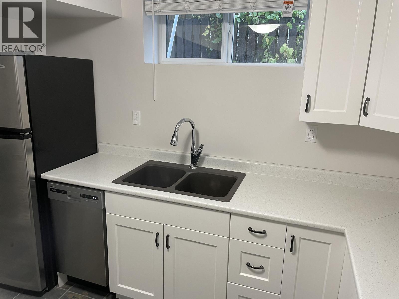 235 BURDEN STREET - 19