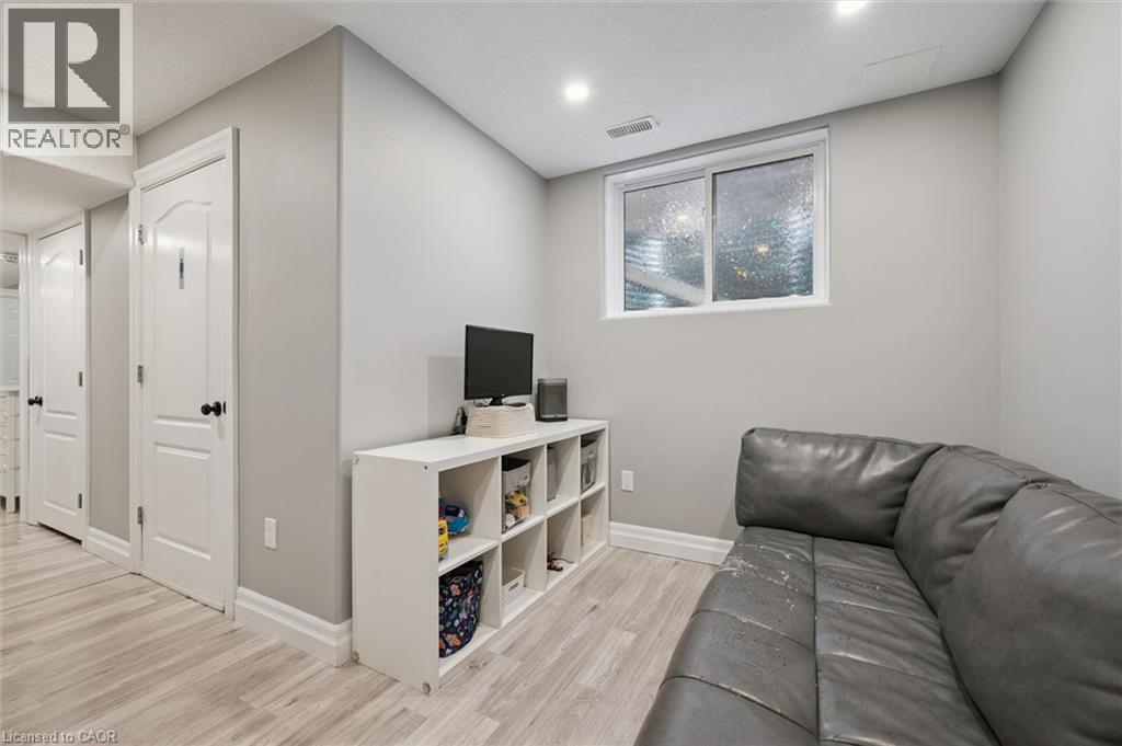 75 WOODBERRY Crescent, Elmira, Ontario, N3B0C5 — Photo 35